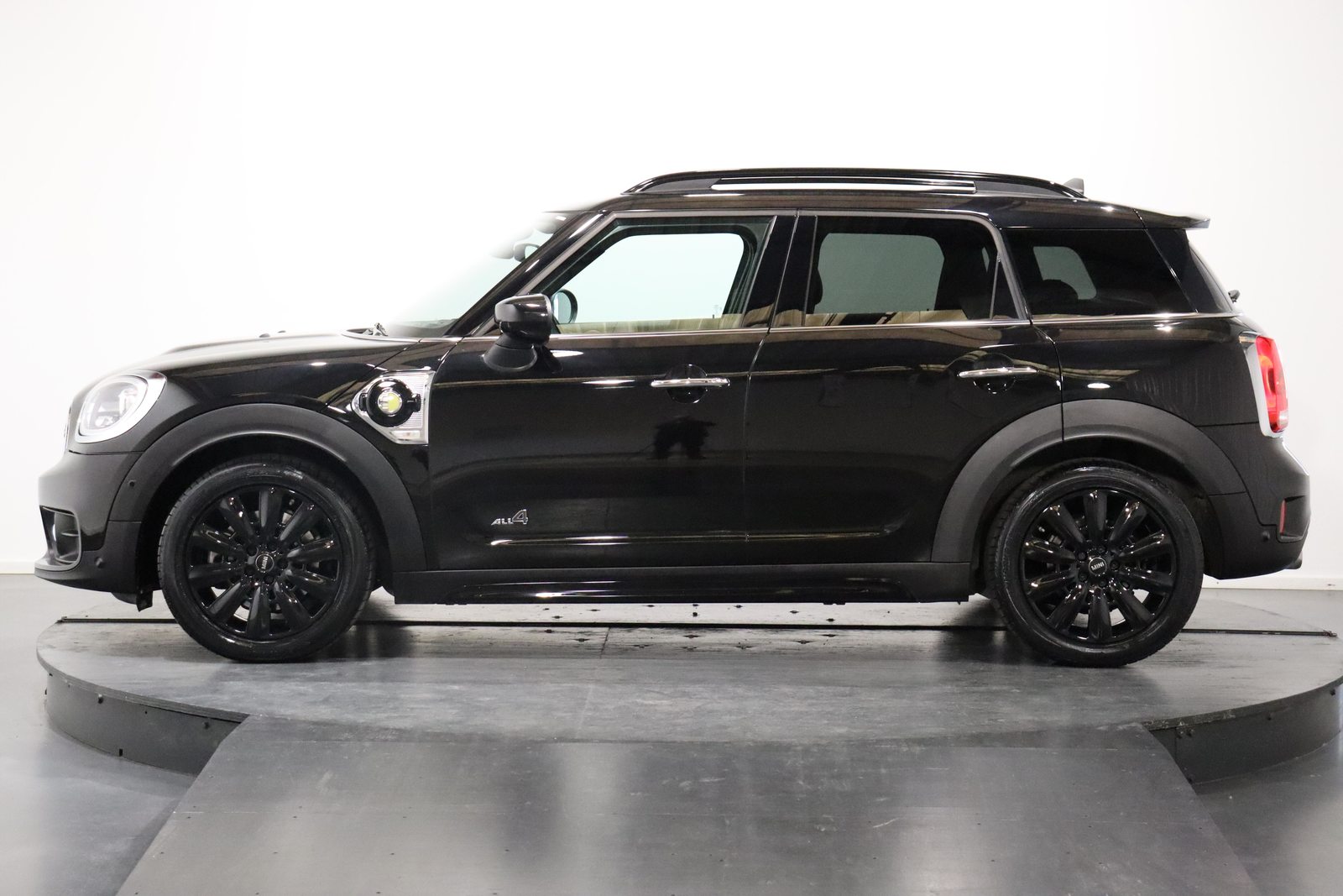 MINI Countryman F60 1.5i Cooper S E ALL4, Hybride Rechargeable Essence/Électricité, Occasion / Utilisé, Automatique - 3