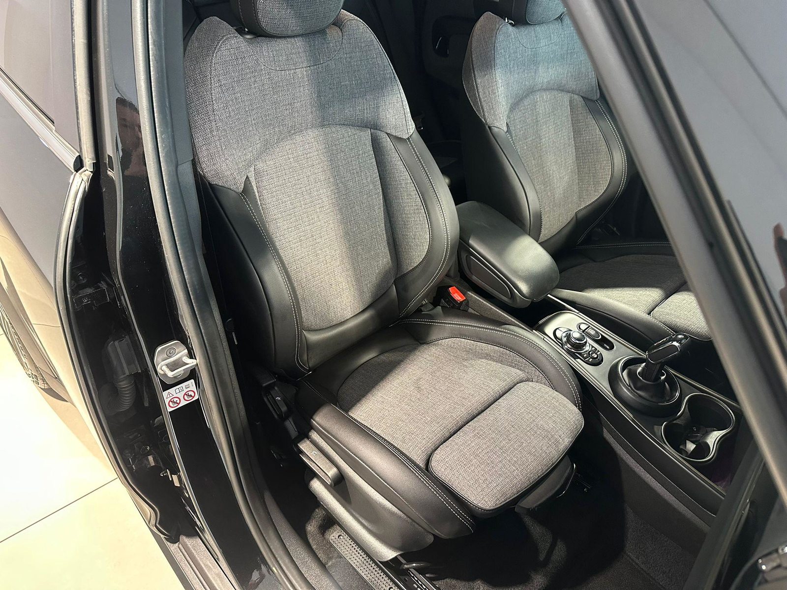 MINI Countryman F60 2.0i Cooper S ALL4, Petrol, Second hand / Used, Automatic - 6