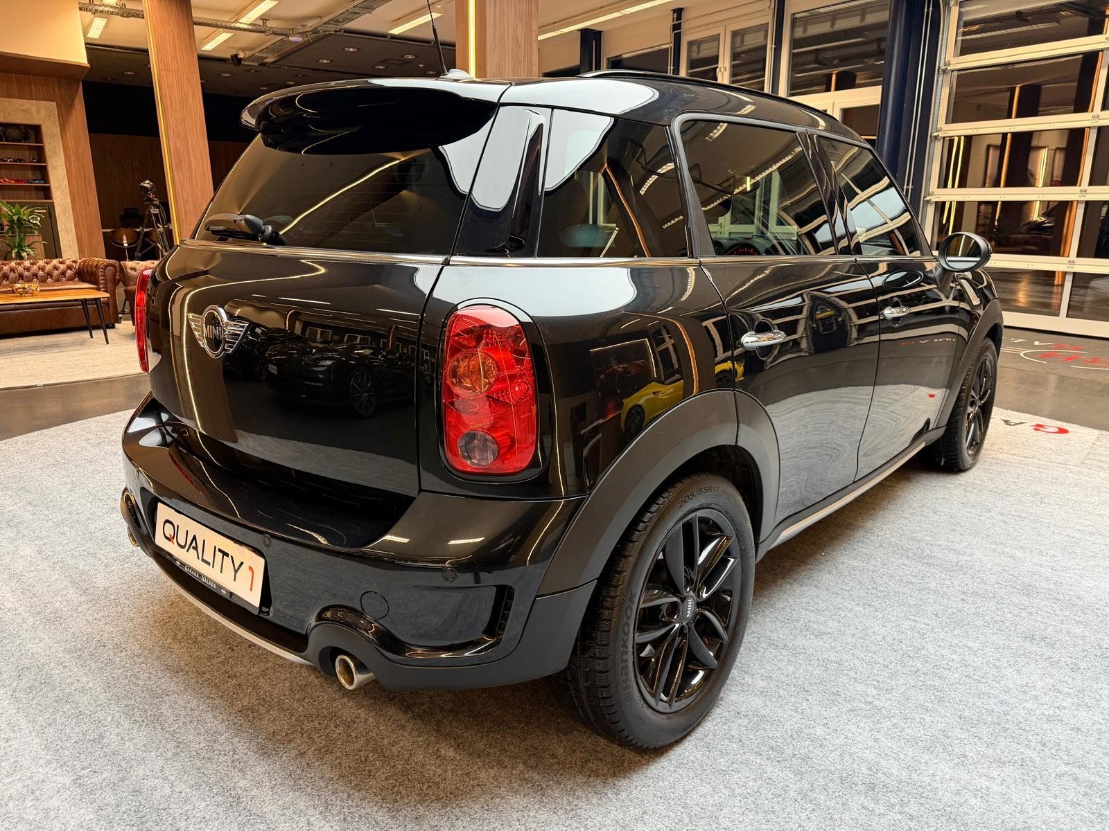 MINI Countryman R60 2.0 SD Cooper ALL4, Diesel, Second hand / Used, Automatic - 7