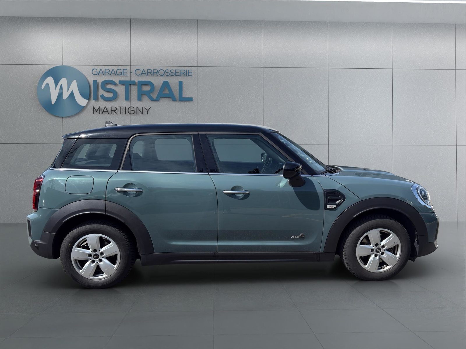 MINI Countryman F60 1.5i Cooper ALL4, Benzin, Occasion / Gebraucht, Automatik - 6