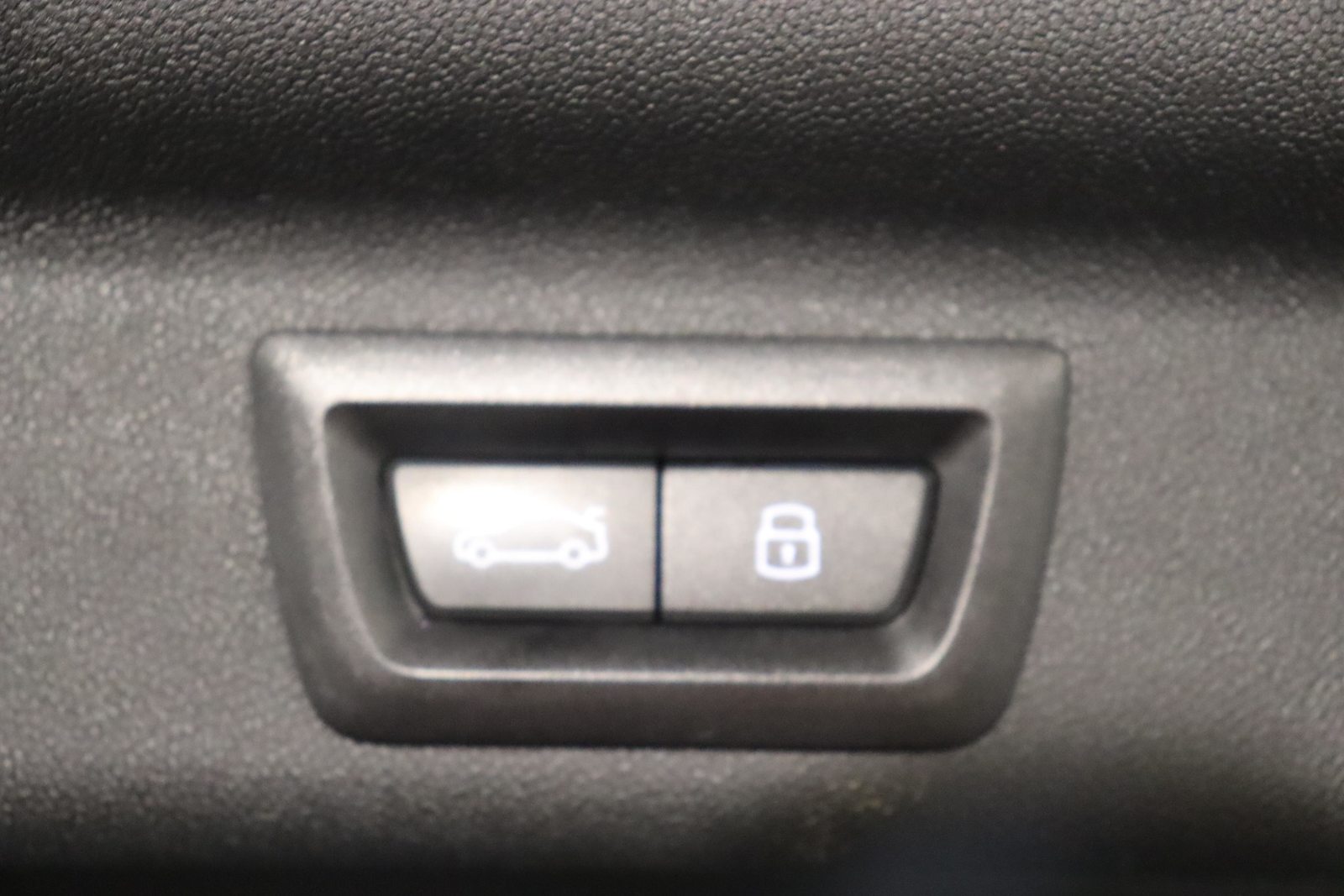 MINI Countryman U25 2.0i S ALL4, Mild-Hybrid Petrol/Electric, Second hand / Used, Automatic - 5