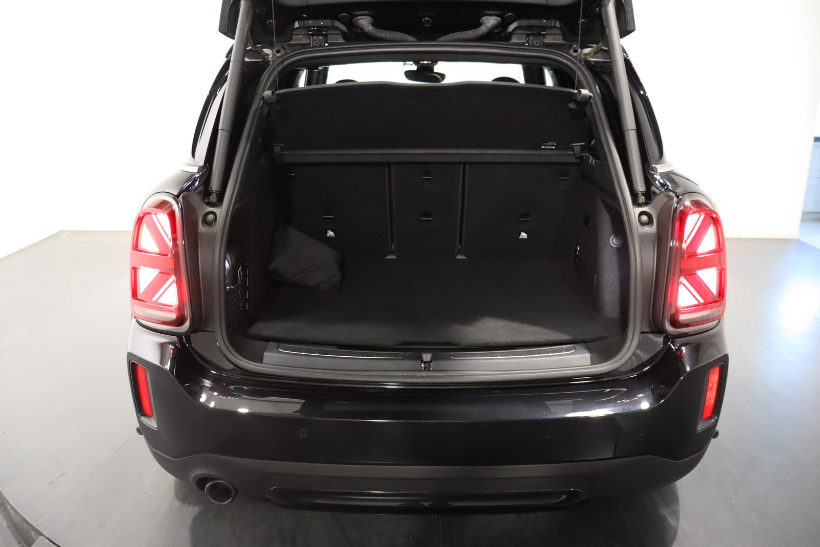 MINI Countryman F60 1.5i Cooper S E ALL4, Hybride Rechargeable Essence/Électricité, Occasion / Utilisé, Automatique - 6