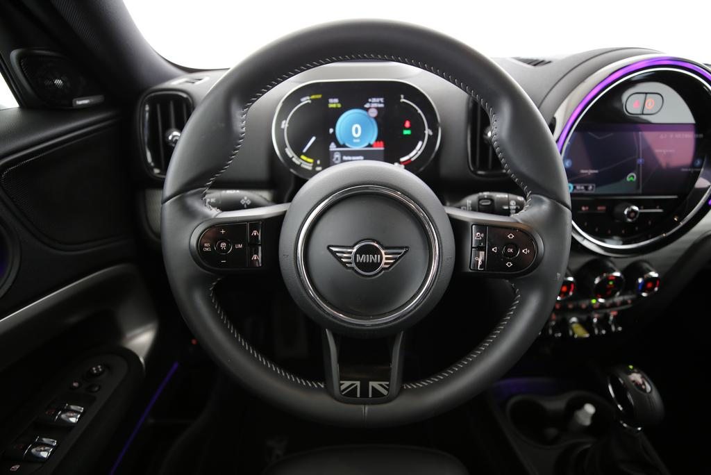 MINI Countryman F60 1.5i Cooper S E ALL4, Plug-in-Hybrid Petrol/Electric, Second hand / Used, Automatic - 6