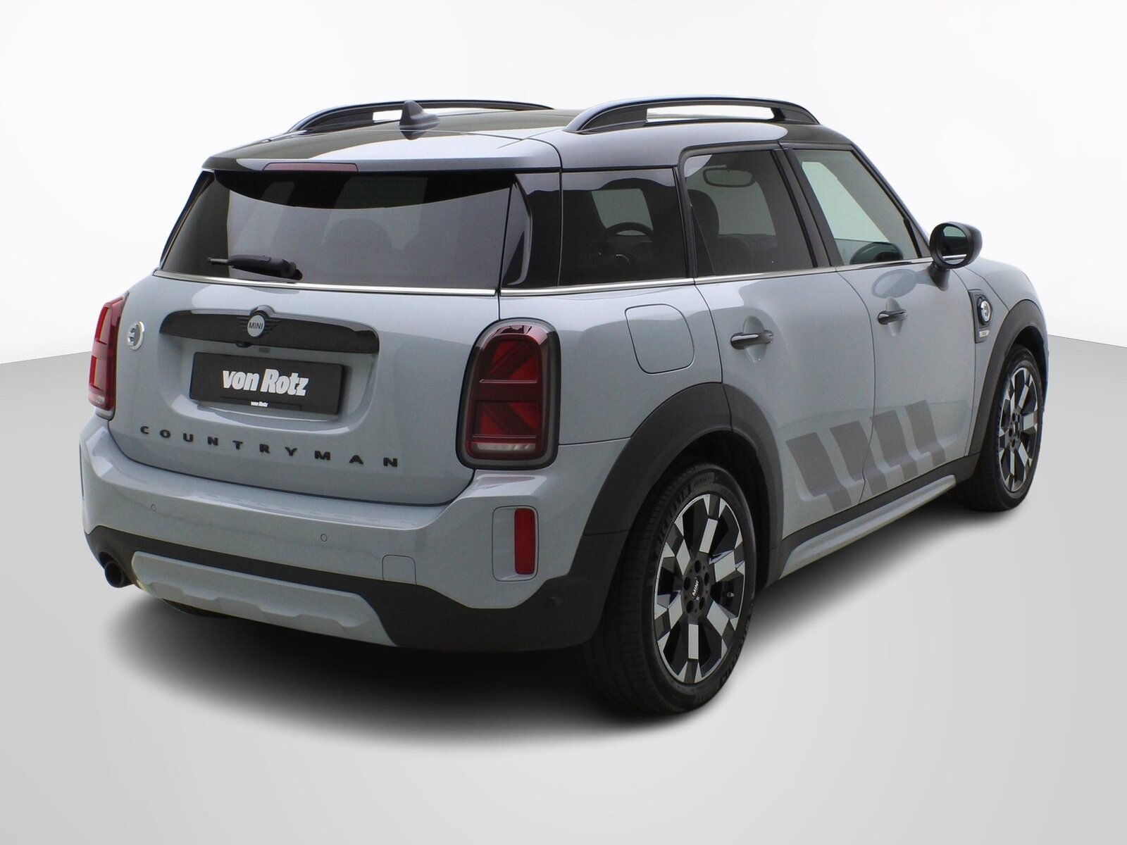 MINI Mini Countryman F60 1.5i Cooper S E ALL4, Plug-in-Hybrid Petrol/Electric, Second hand / Used, Automatic - 5