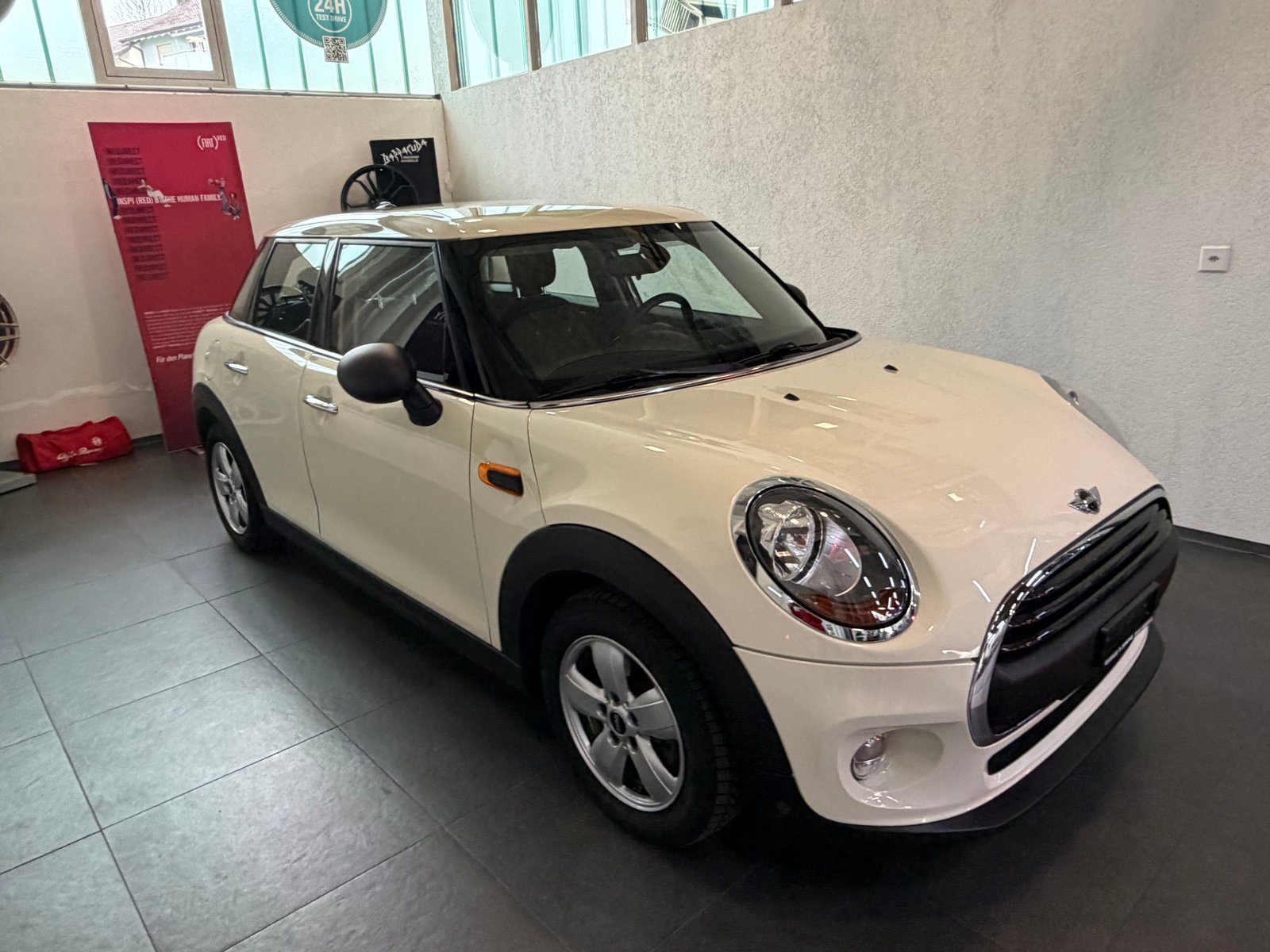 MINI One Steptronic, Benzin, Occasion / Gebraucht, Automatik - 3