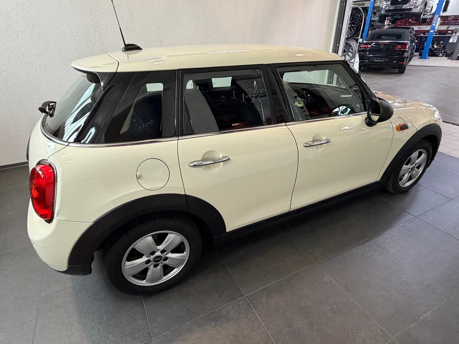 MINI One Steptronic, Benzin, Occasion / Gebraucht, Automatik - 7