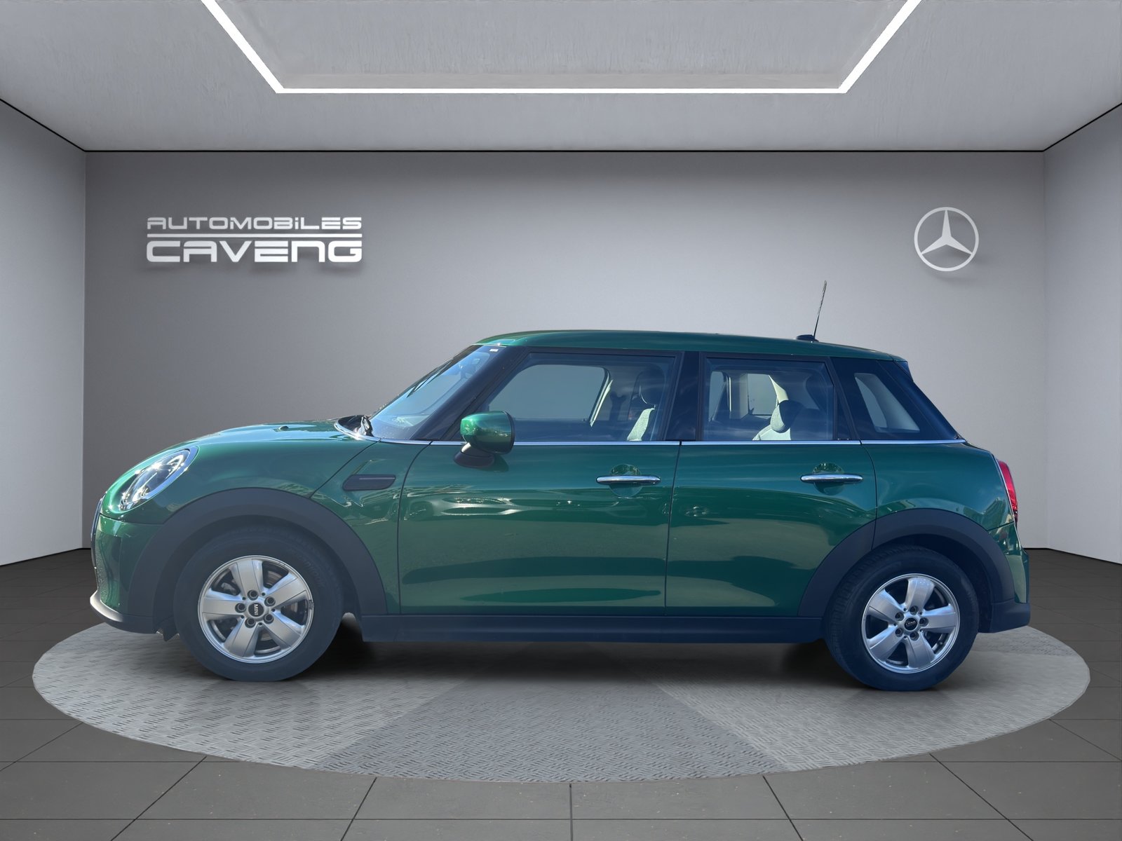 MINI One Camden Edition Steptronic DKG, Petrol, Second hand / Used, Automatic - 2