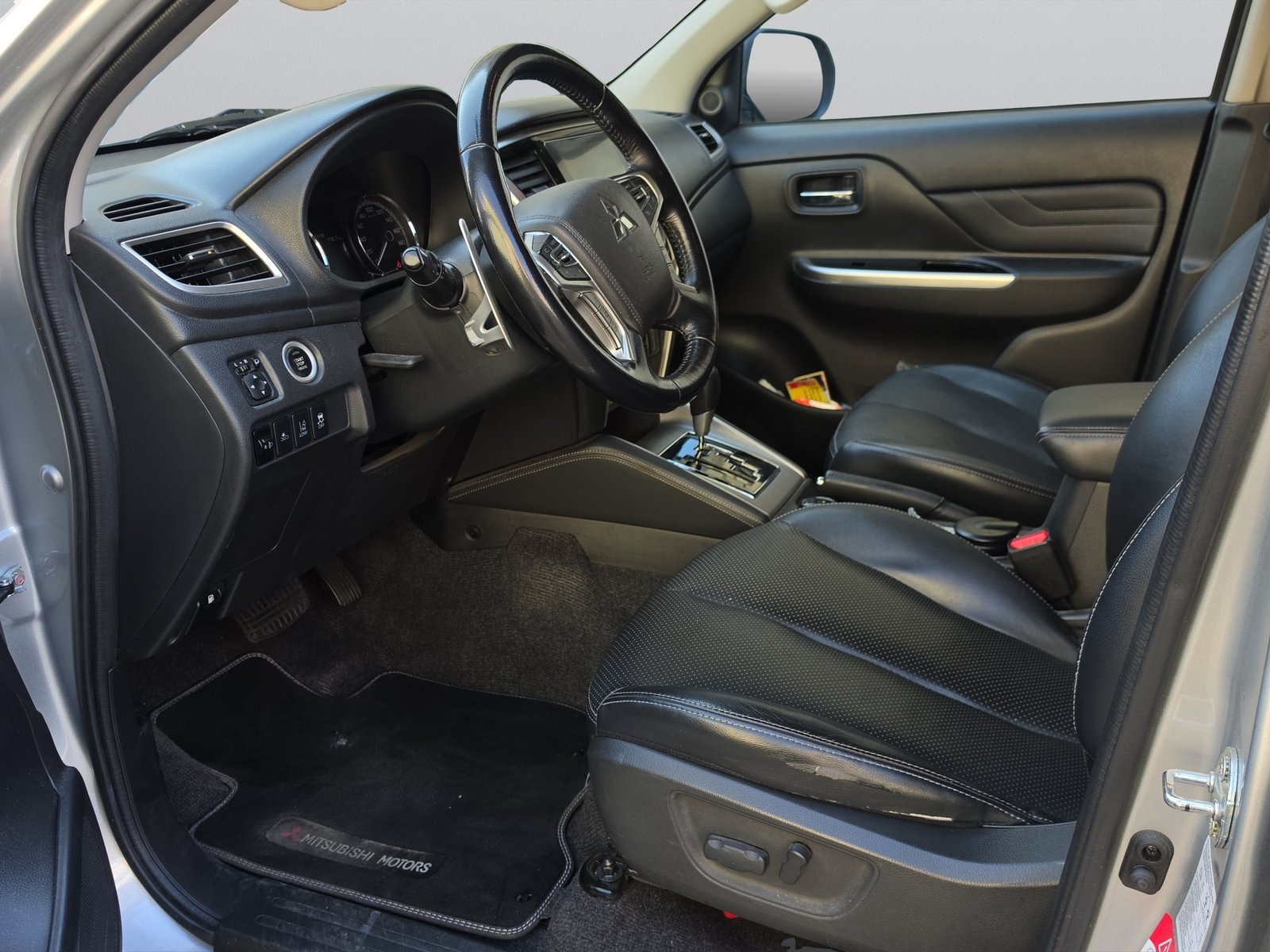 MITSUBISHI 2.2 Diamond Double Cab Automat, Diesel, Occasioni / Usate, Automatico - 7