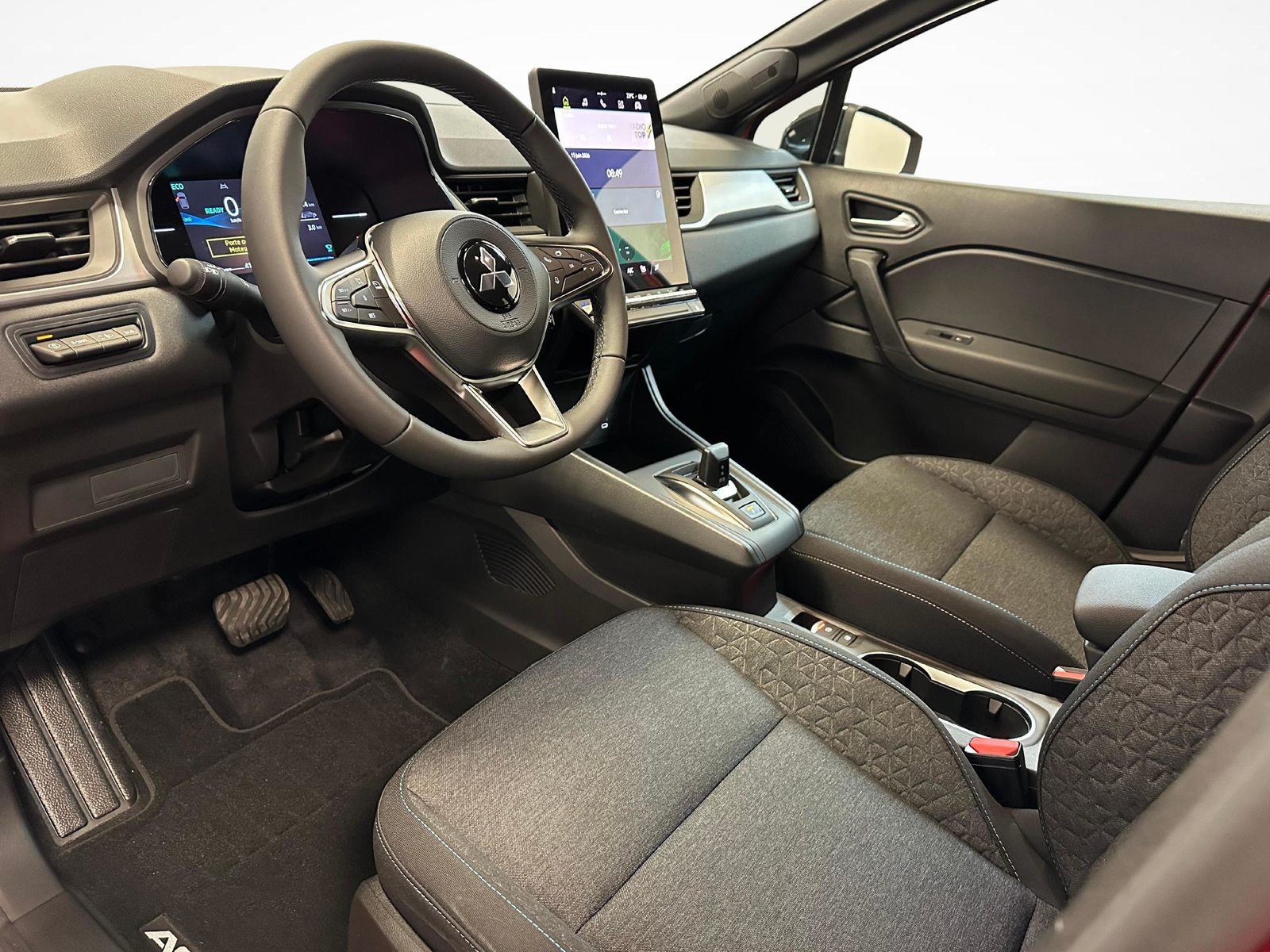 MITSUBISHI ASX 1.8 HEV Sport, Hybride Intégral Essence/Électricité, Voiture nouvelle, Automatique - 4