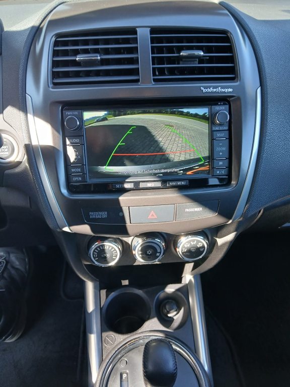 MITSUBISHI 2.2 DID Navigator 4x4, Diesel, Occasion / Utilisé, Automatique - 7