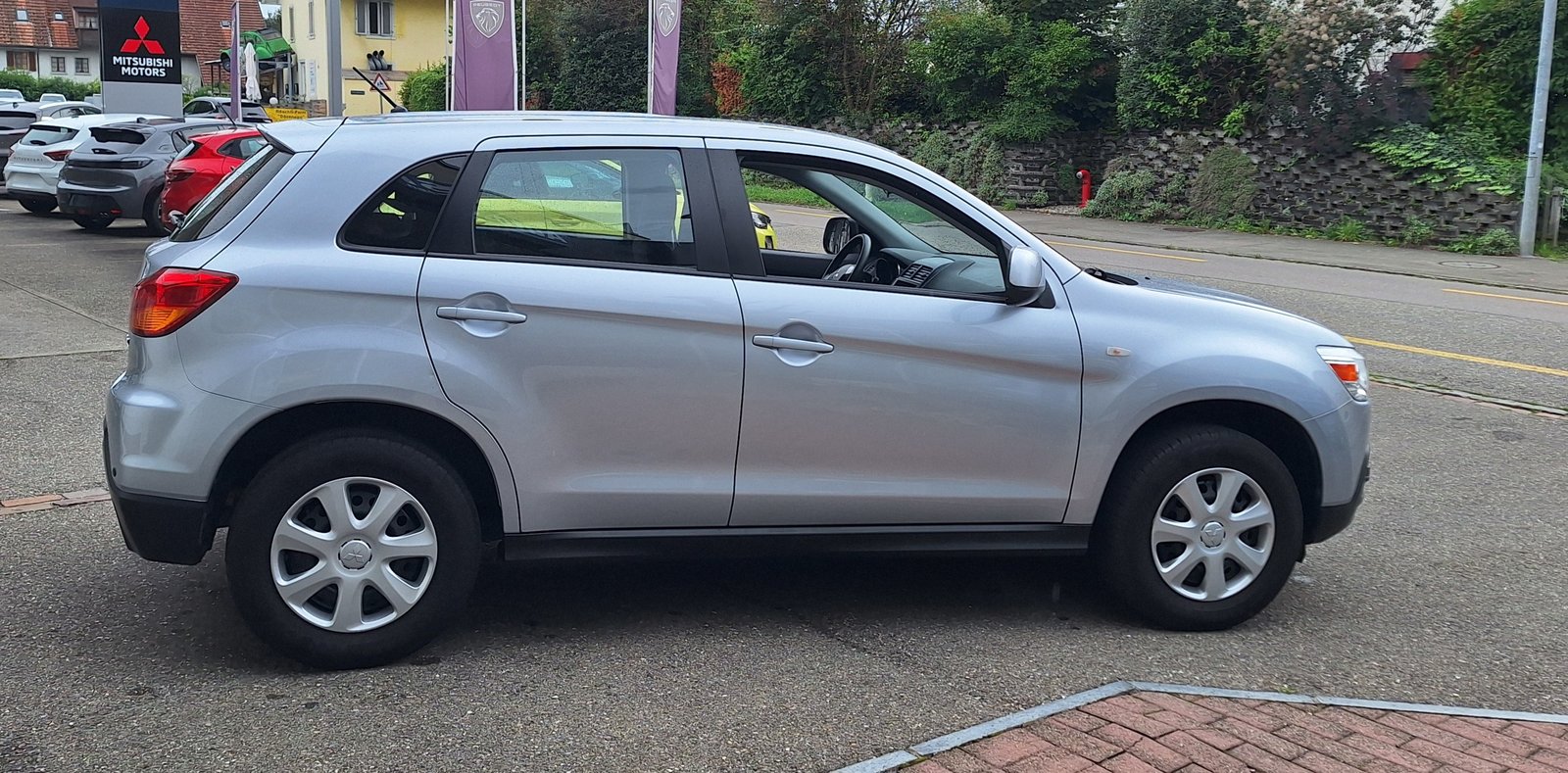 MITSUBISHI ASX 1.6 Super Jubilé 2WD, Petrol, Second hand / Used, Manual - 4