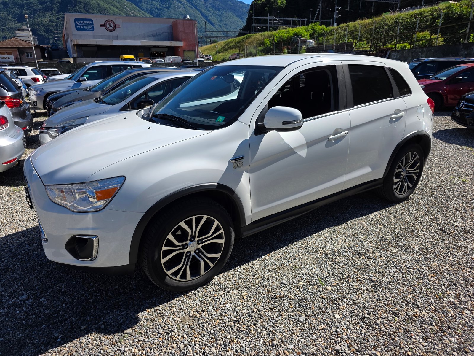 MITSUBISHI ASX 1.6 DID Pure 4WD, Diesel, Occasion / Utilisé, Manuelle - 2