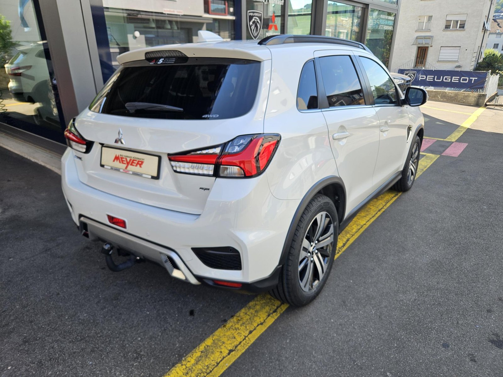 MITSUBISHI ASX 2.0 MIVEC Diamond Swiss 4x4, Benzin, Occasion / Gebraucht, Automatik - 4