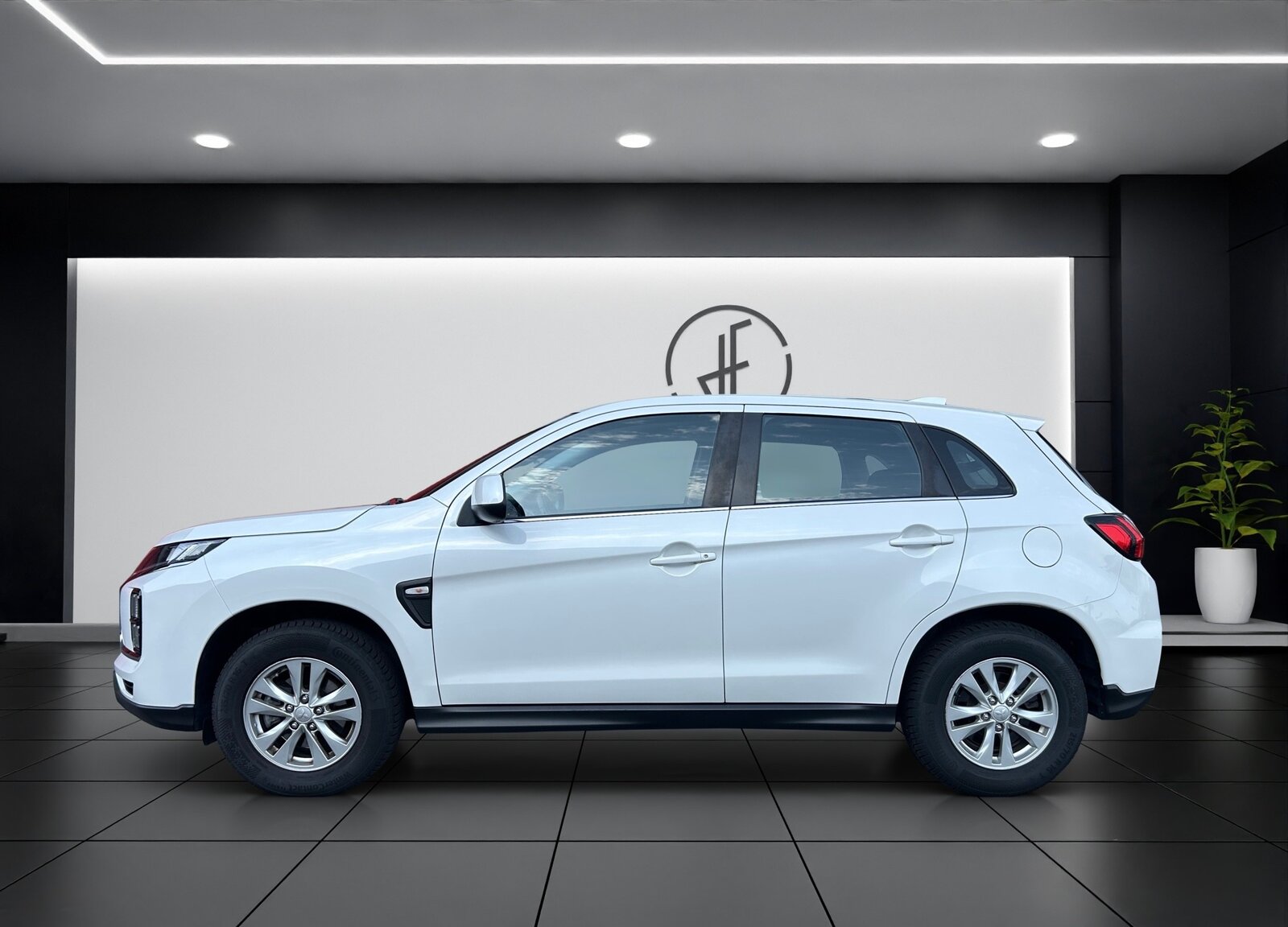 MITSUBISHI ASX 2.0 MIVEC Value 4WD Automat, Petrol, Second hand / Used, Automatic - 2