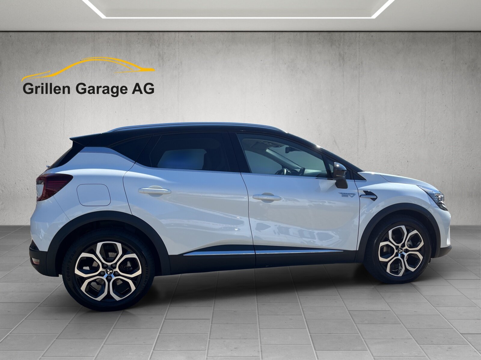 MITSUBISHI ASX 1.6 PHEV Intense, Plug-in-Hybrid Petrol/Electric, Second hand / Used, Automatic - 6