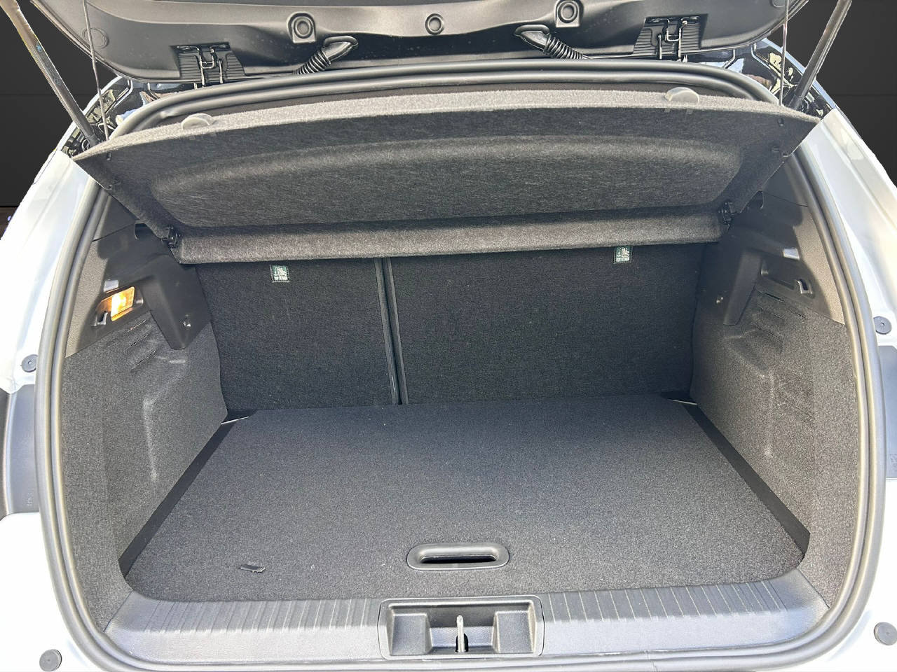 MITSUBISHI ASX 1.8 HEV Instyle, Hybride Intégral Essence/Électricité, Voiture de démonstration, Automatique - 7