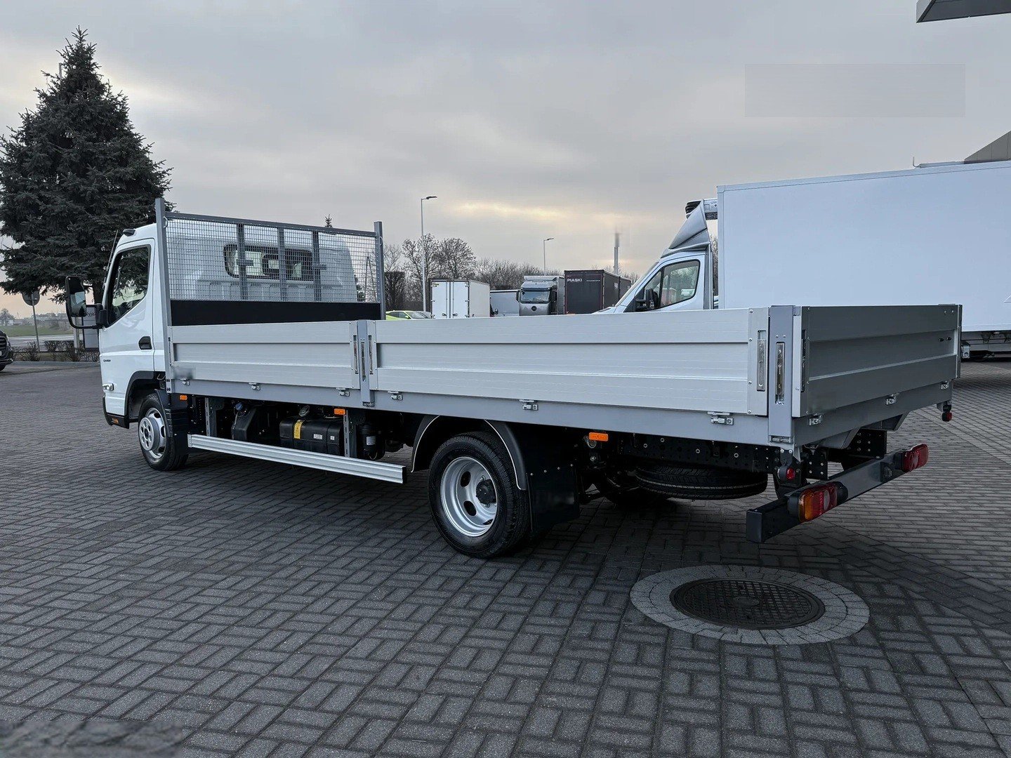 MITSUBISHI CANTER 3C15 Auto. Klima, Bluetooth, Diesel, Neuwagen, Handschaltung - 3