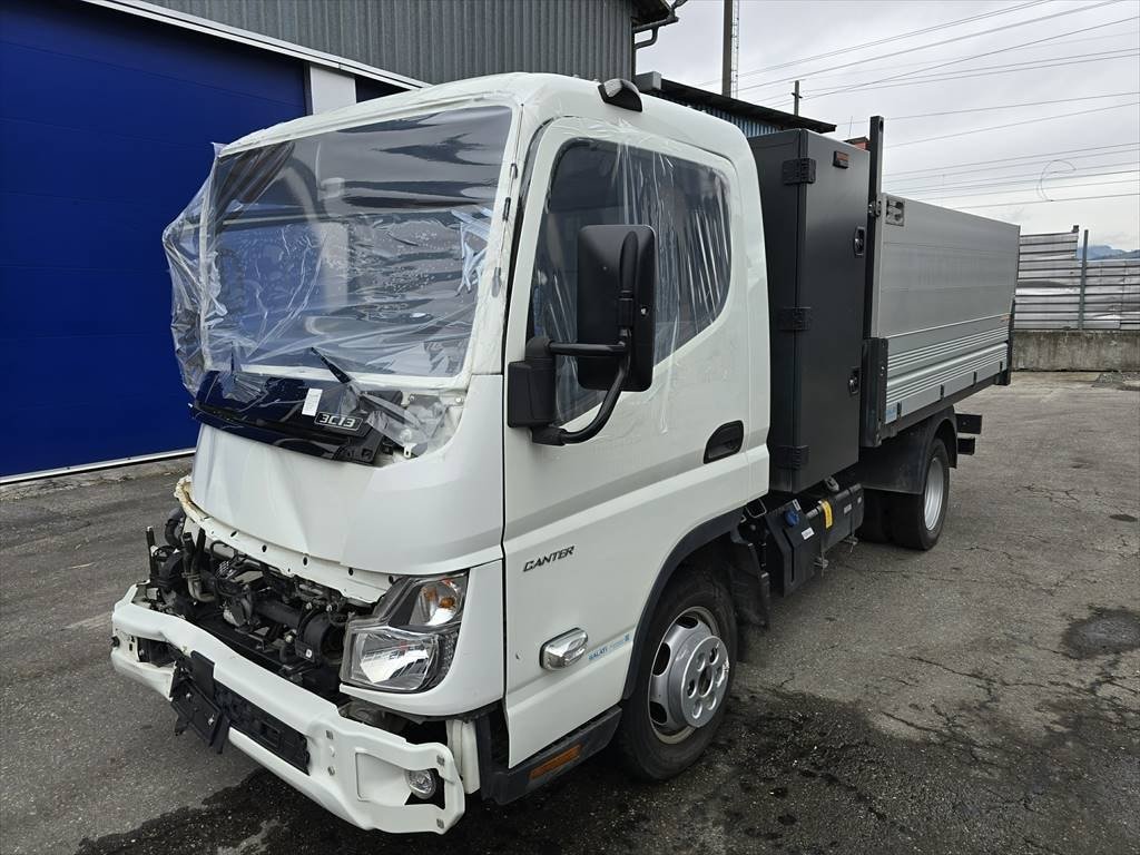 MITSUBISHI Fuso Canter 3C13