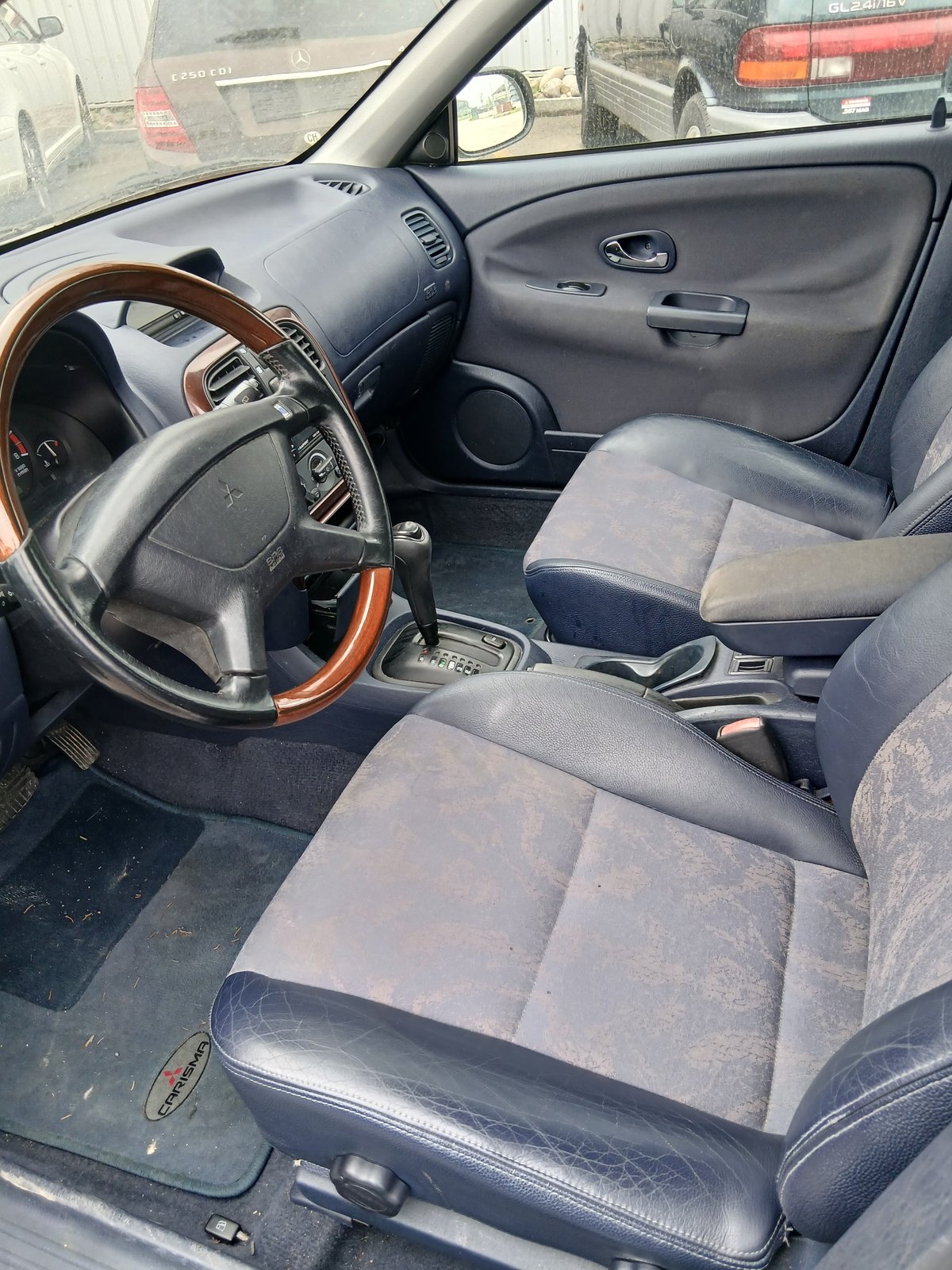 MITSUBISHI Carisma 1.8 GDI Classic, Essence, Occasion / Utilisé, Automatique - 7
