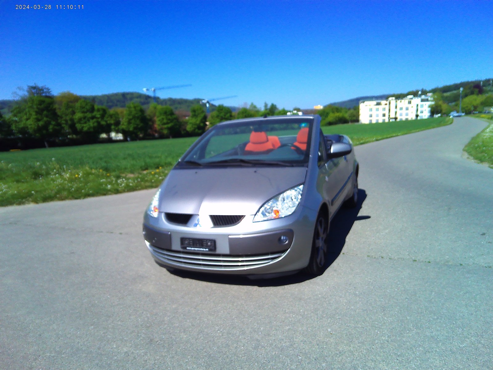 MITSUBISHI Colt Cabriolet 1.5 16V Invite, Essence, Occasion / Utilisé, Manuelle - 2