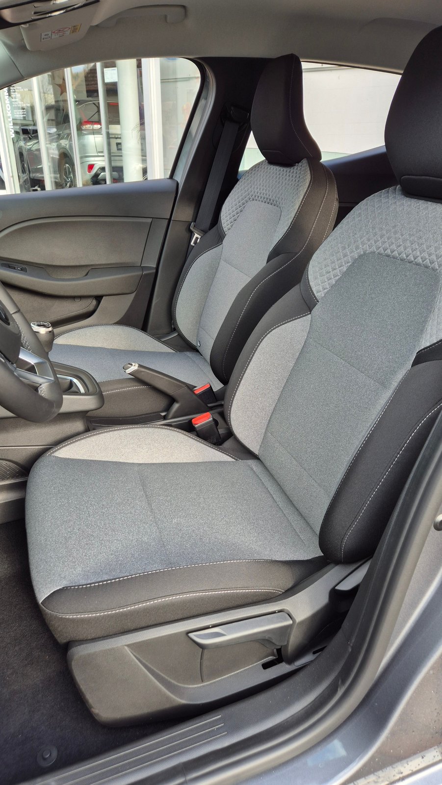MITSUBISHI COLT 1.0 Helvetia, Essence, Voiture nouvelle, Manuelle - 5