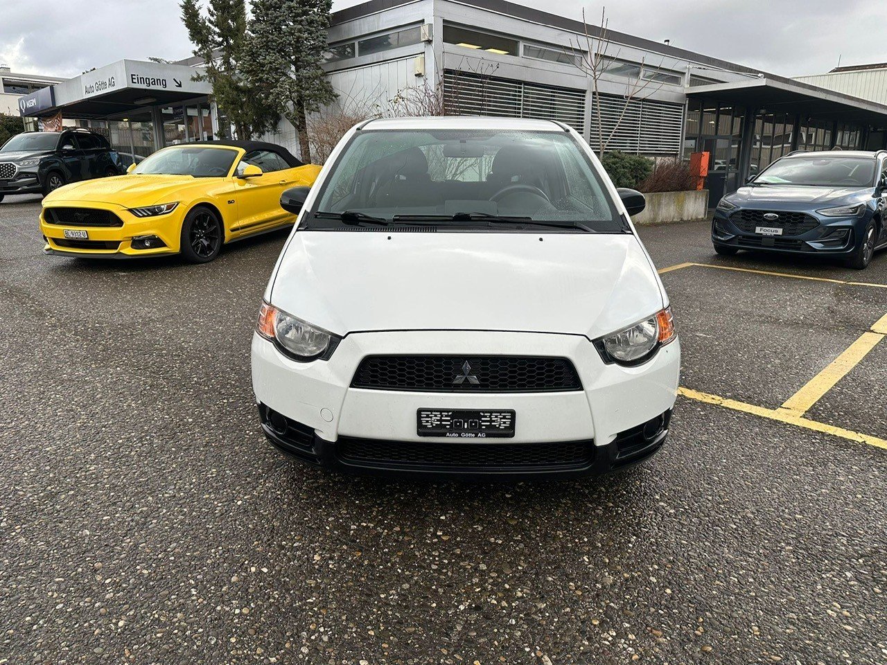 MITSUBISHI Colt 1.1 12V Super Jubilé, Benzin, Occasion / Gebraucht, Handschaltung - 2