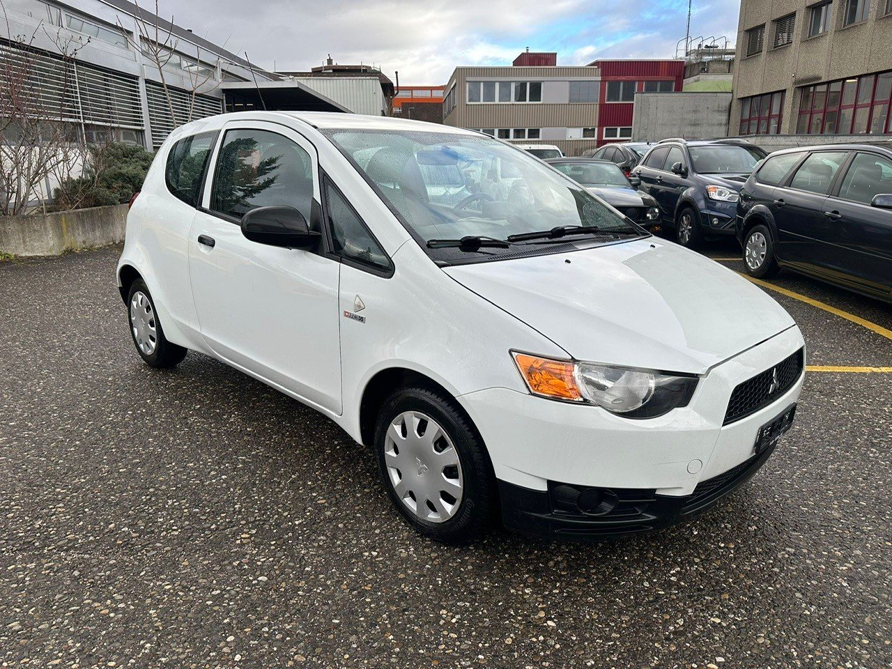 MITSUBISHI Colt 1.1 12V Super Jubilé, Benzin, Occasion / Gebraucht, Handschaltung - 3