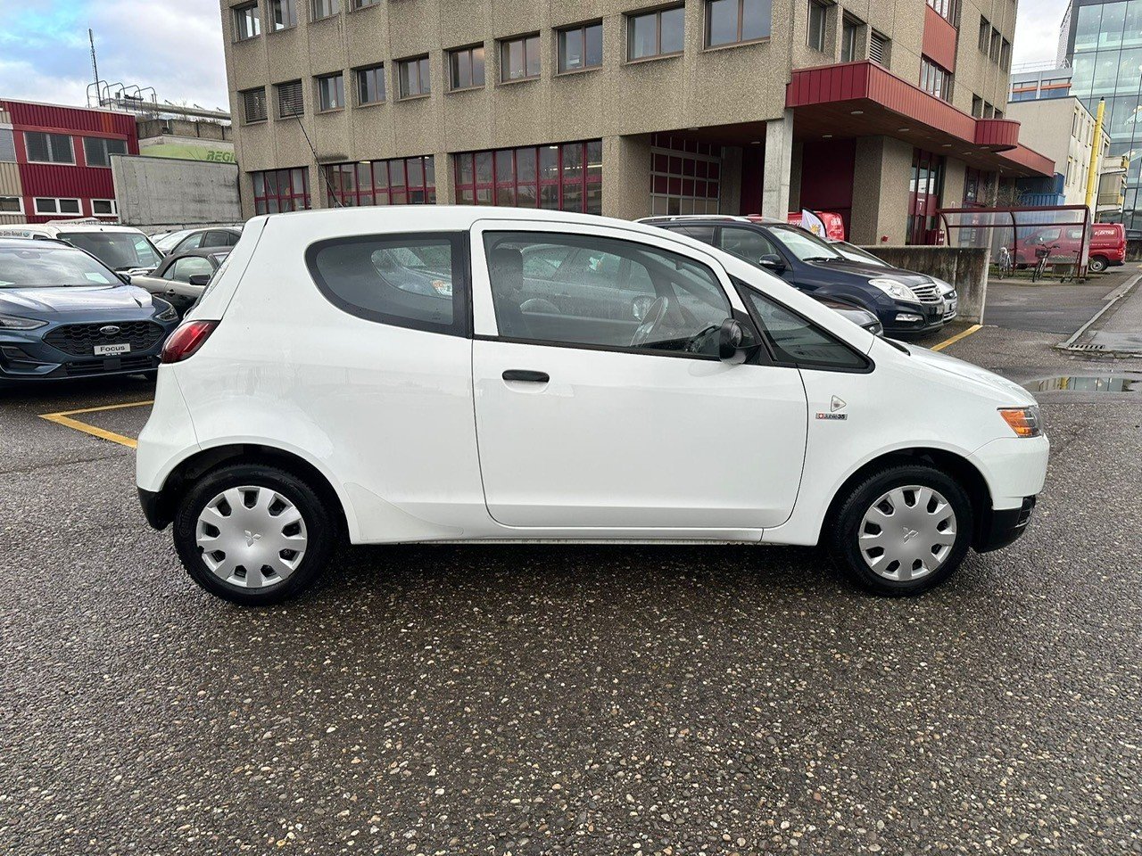 MITSUBISHI Colt 1.1 12V Super Jubilé, Benzin, Occasion / Gebraucht, Handschaltung - 4