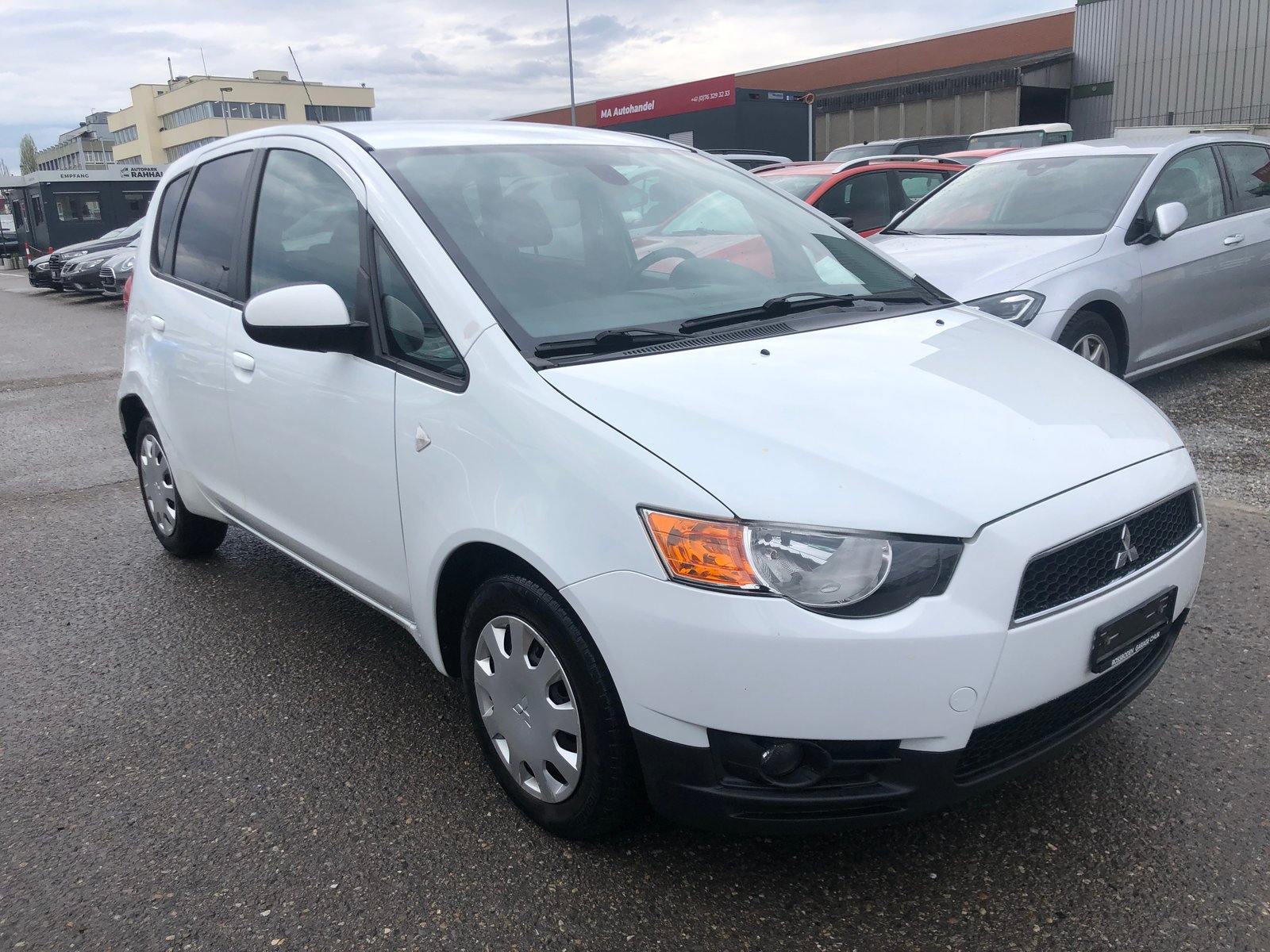 MITSUBISHI Colt 1.3 16V Jubilé (35) ClearTec, Benzin, Occasion / Gebraucht, Handschaltung - 3