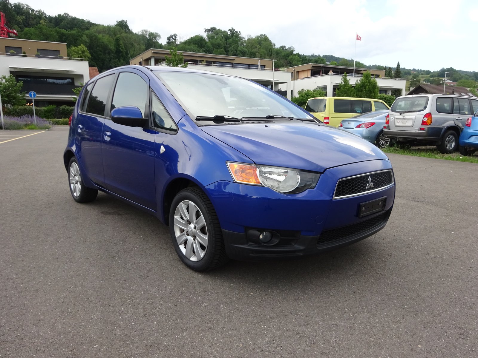 MITSUBISHI Colt 1.3 16V Jubilé (35) ClearTec, Benzin, Occasion / Gebraucht, Handschaltung - 2