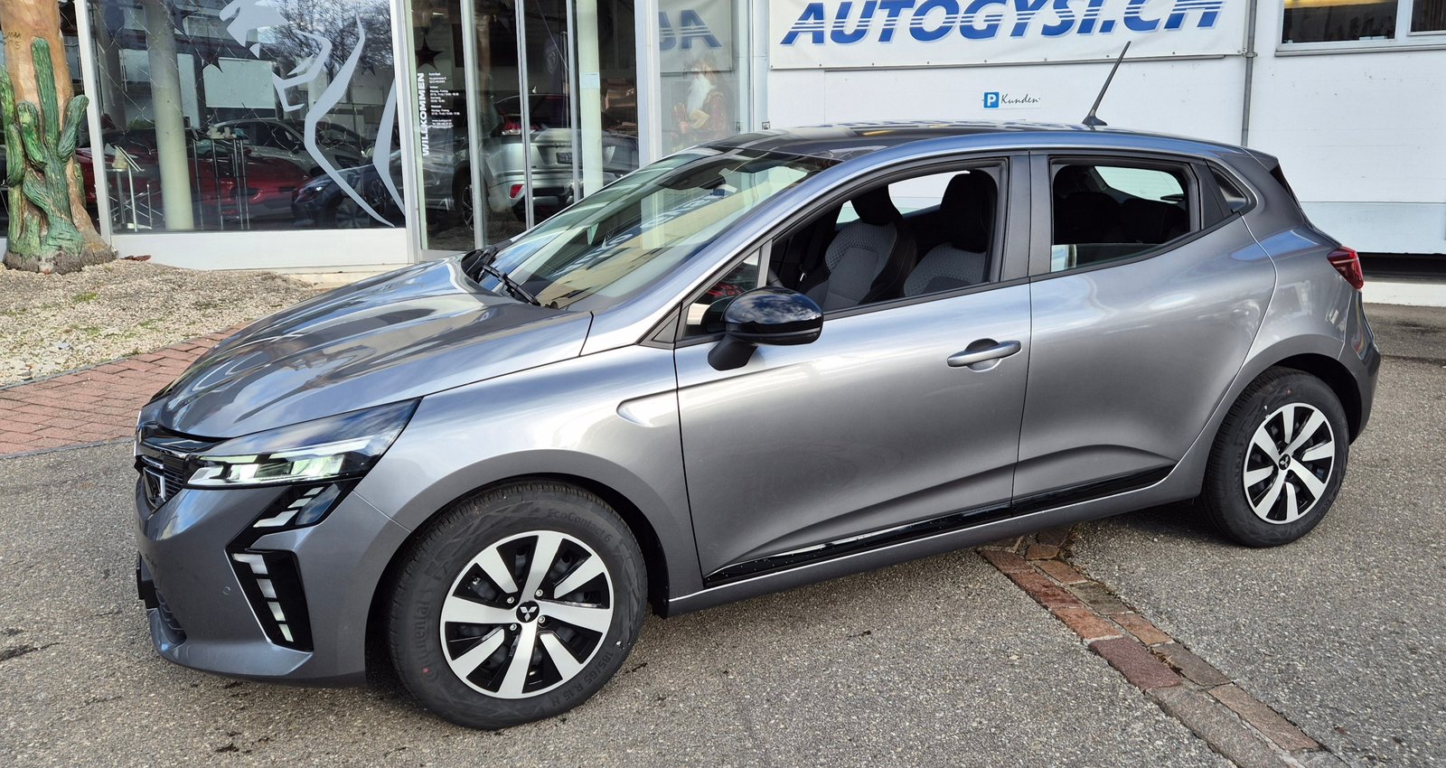 MITSUBISHI COLT 1.6 HEV Automat SwissLine (511) Helvetia, Full-Hybrid Petrol/Electric, Ex-demonstrator, Automatic - 5