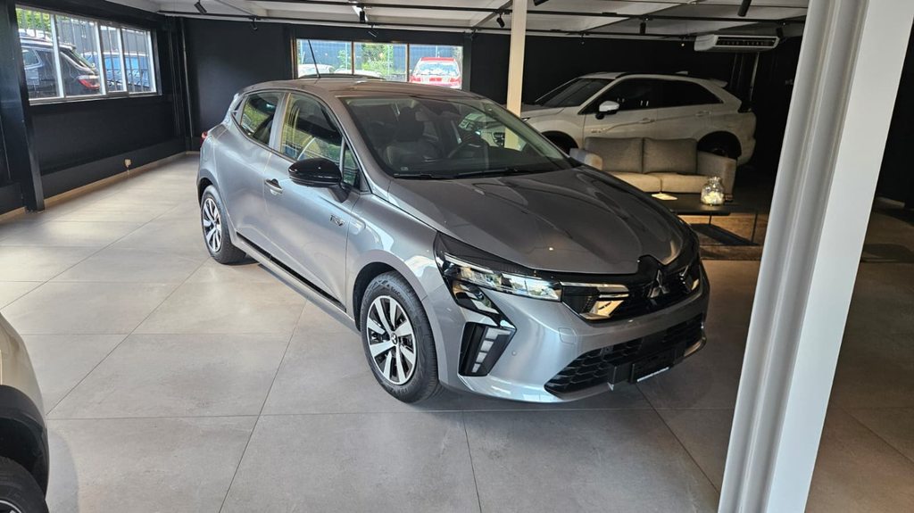 MITSUBISHI Colt 1.6 HEV Invite