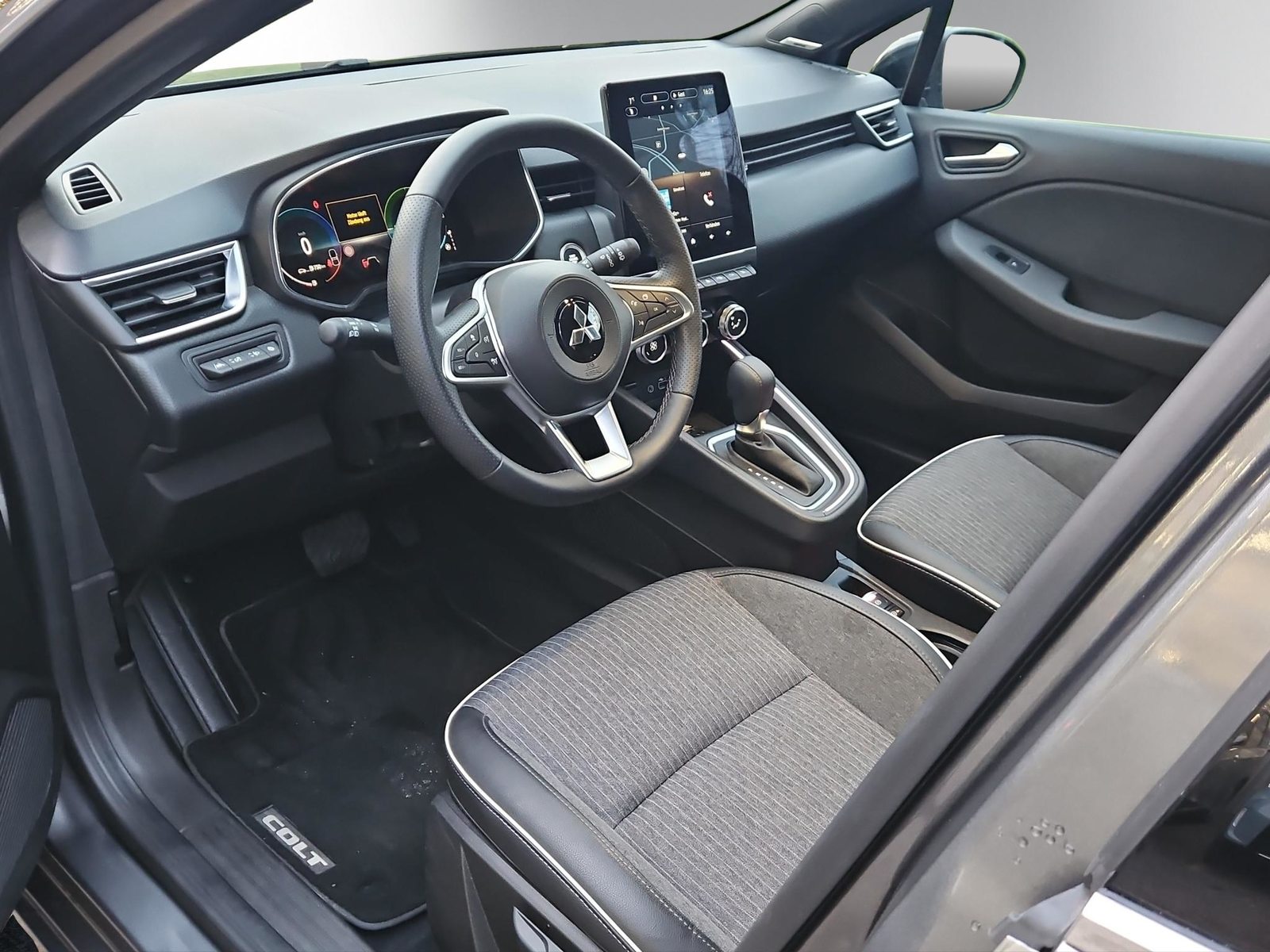 MITSUBISHI Colt 1.6 HEV Instyle, Hybride Integrale Benzina/Elettrica, Occasioni / Usate, Automatico - 6