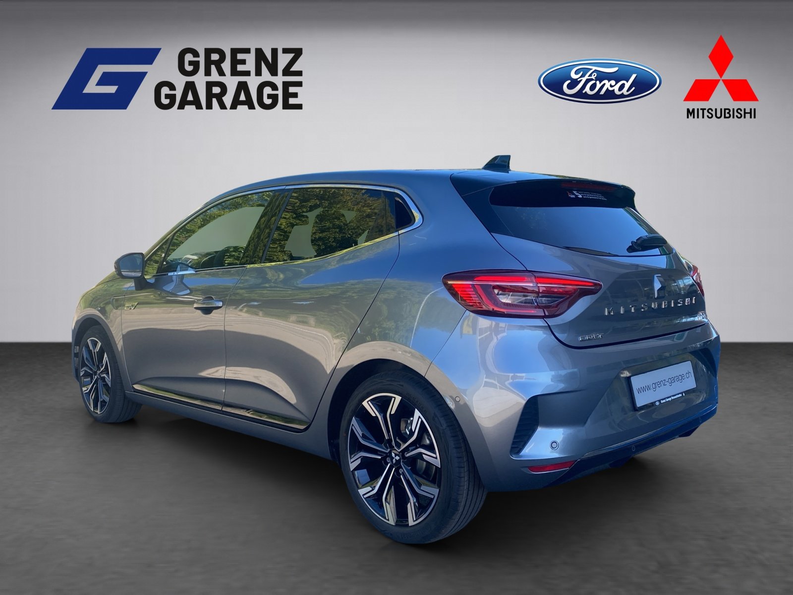 MITSUBISHI Colt 1.6 HEV Instyle, Hybride Integrale Benzina/Elettrica, Occasioni / Usate, Automatico - 3
