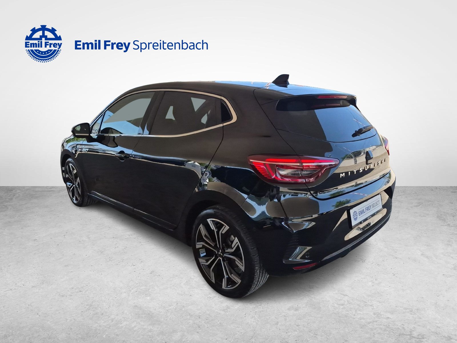 MITSUBISHI Colt 1.6 HEV Instyle / ab 3,99% Leasing bei Abschluss einer , Full-Hybrid Petrol/Electric, Second hand / Used, Automatic - 3