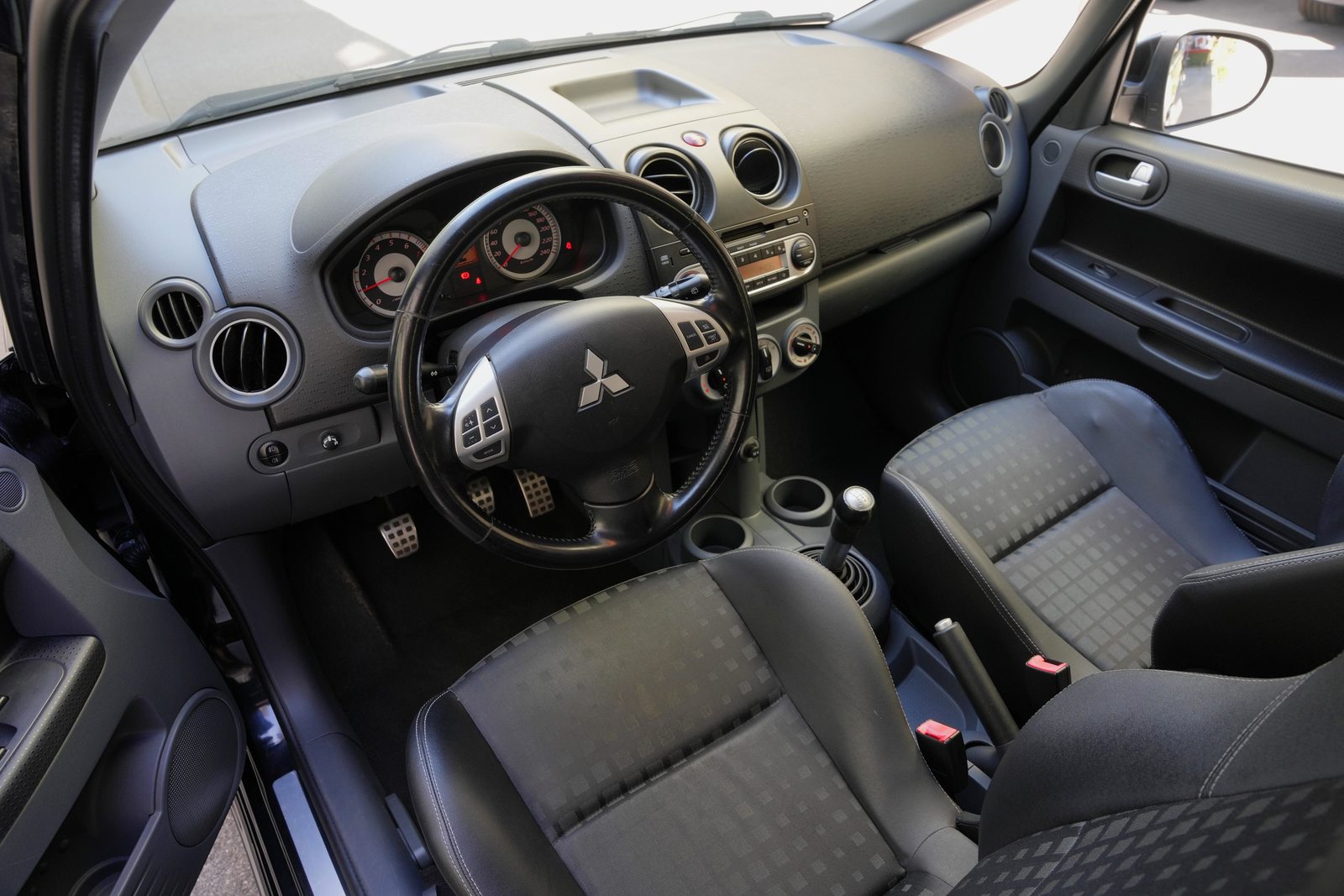 MITSUBISHI Colt 1.5 16V 150 Turbo Ralliart, Petrol, Second hand / Used, Manual - 7