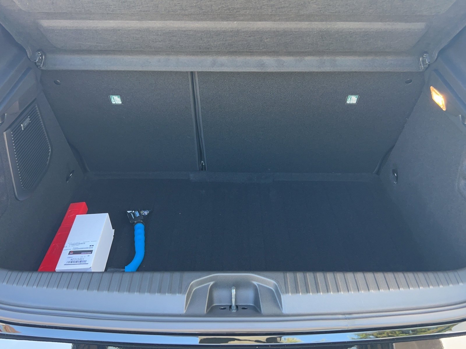 MITSUBISHI Colt 1.6 HEV Instyle, Hybride Intégral Essence/Électricité, Voiture de démonstration, Automatique - 6