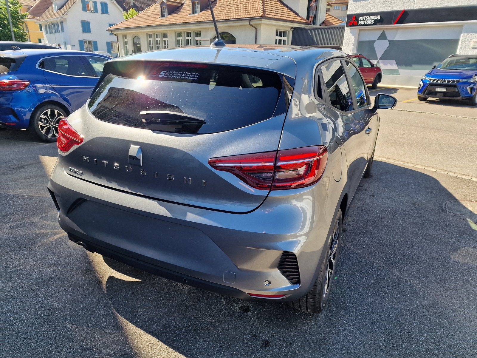 MITSUBISHI COLT 1.0 Invite+, Benzina, Auto nuove, Manuale - 2