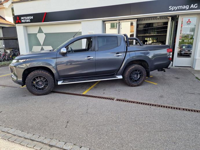 MITSUBISHI Diamond, Diesel, Second hand / Used, Automatic