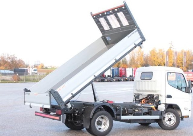 MITSUBISHI eCanter 4S15E Dreiseitenkipper 4x2, Elektro, Neuwagen, Automatik - 4