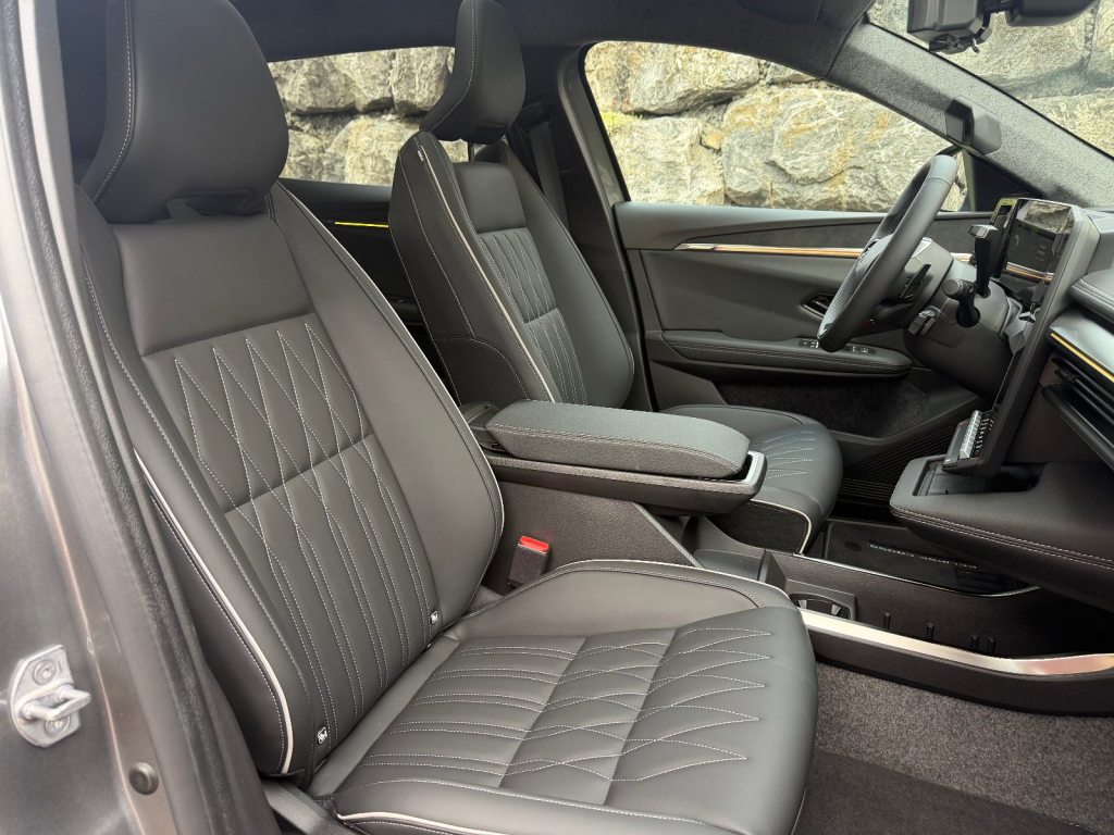 MITSUBISHI ECLIPSE CROSS Instyle, Electric, Pre-registered new car, Automatic - 7