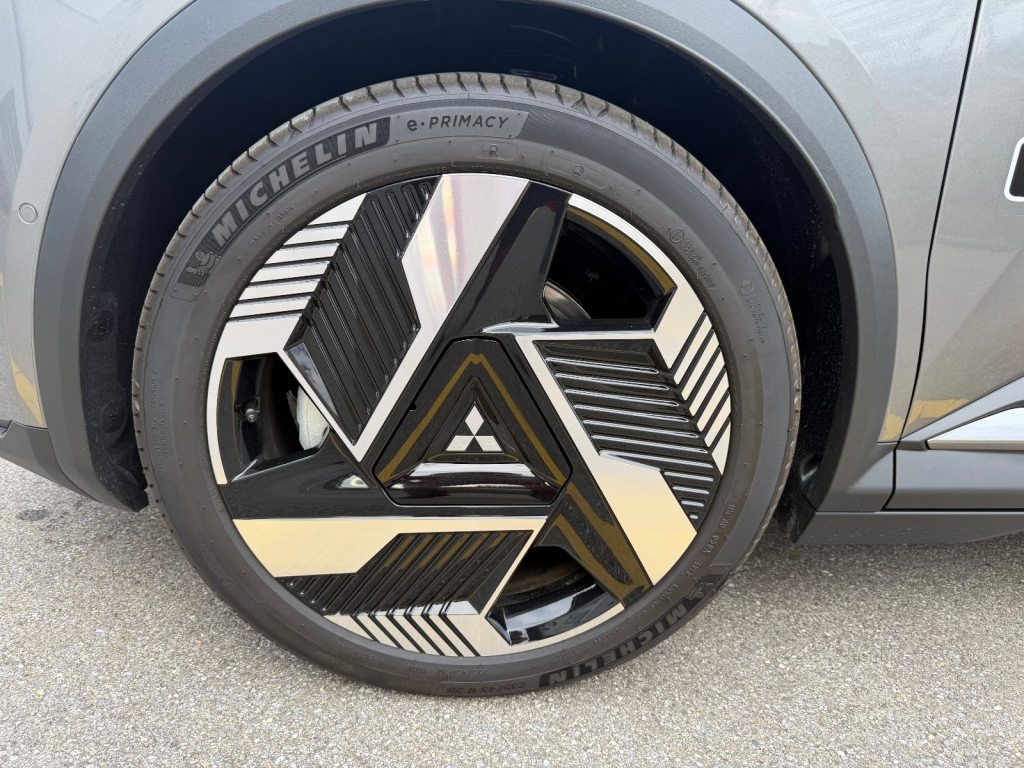 MITSUBISHI ECLIPSE CROSS Instyle, Electric, Pre-registered new car, Automatic - 6