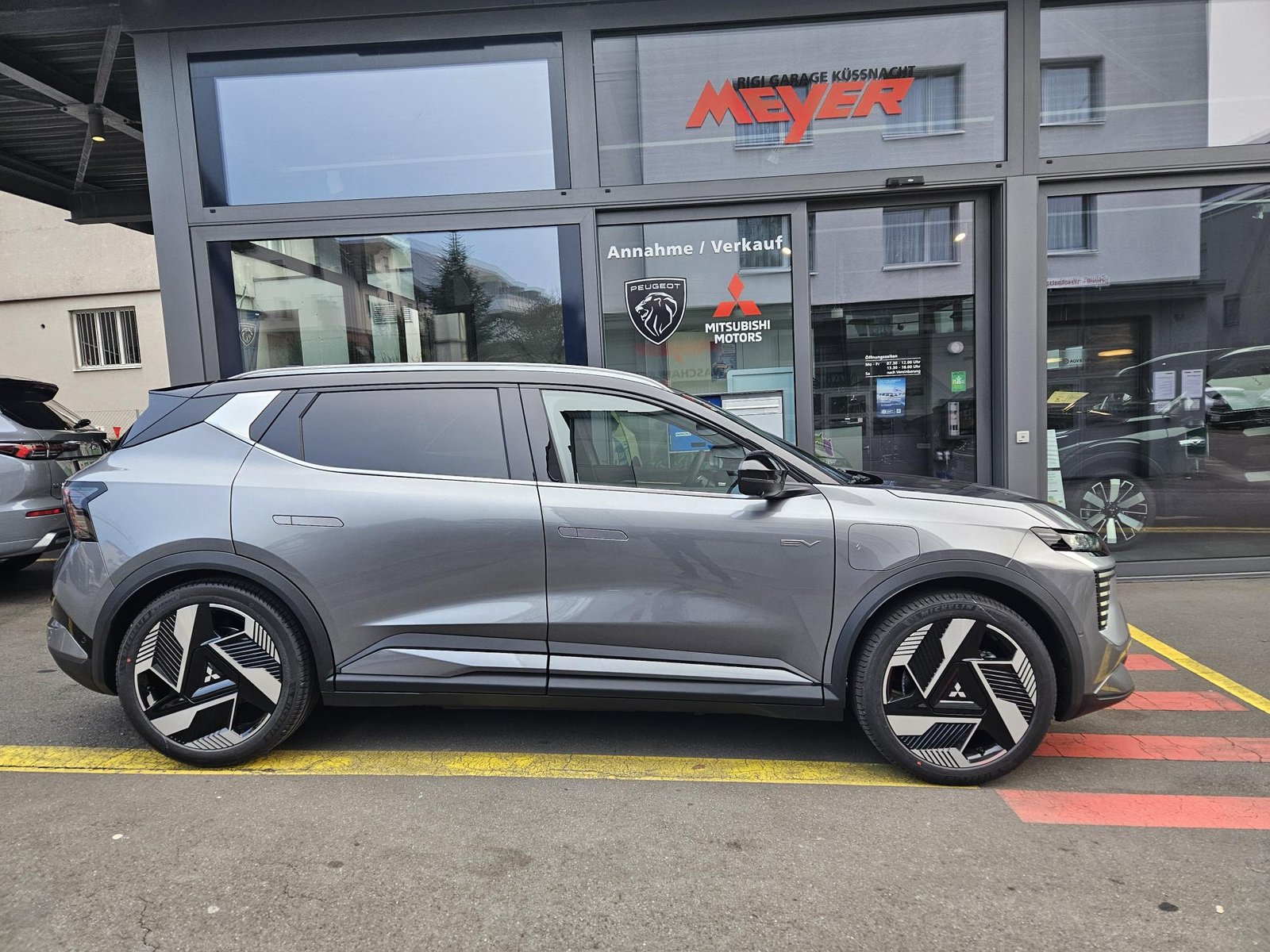 MITSUBISHI Eclipse Cross Instyle, Elektro, Neuwagen, Automatik - 2
