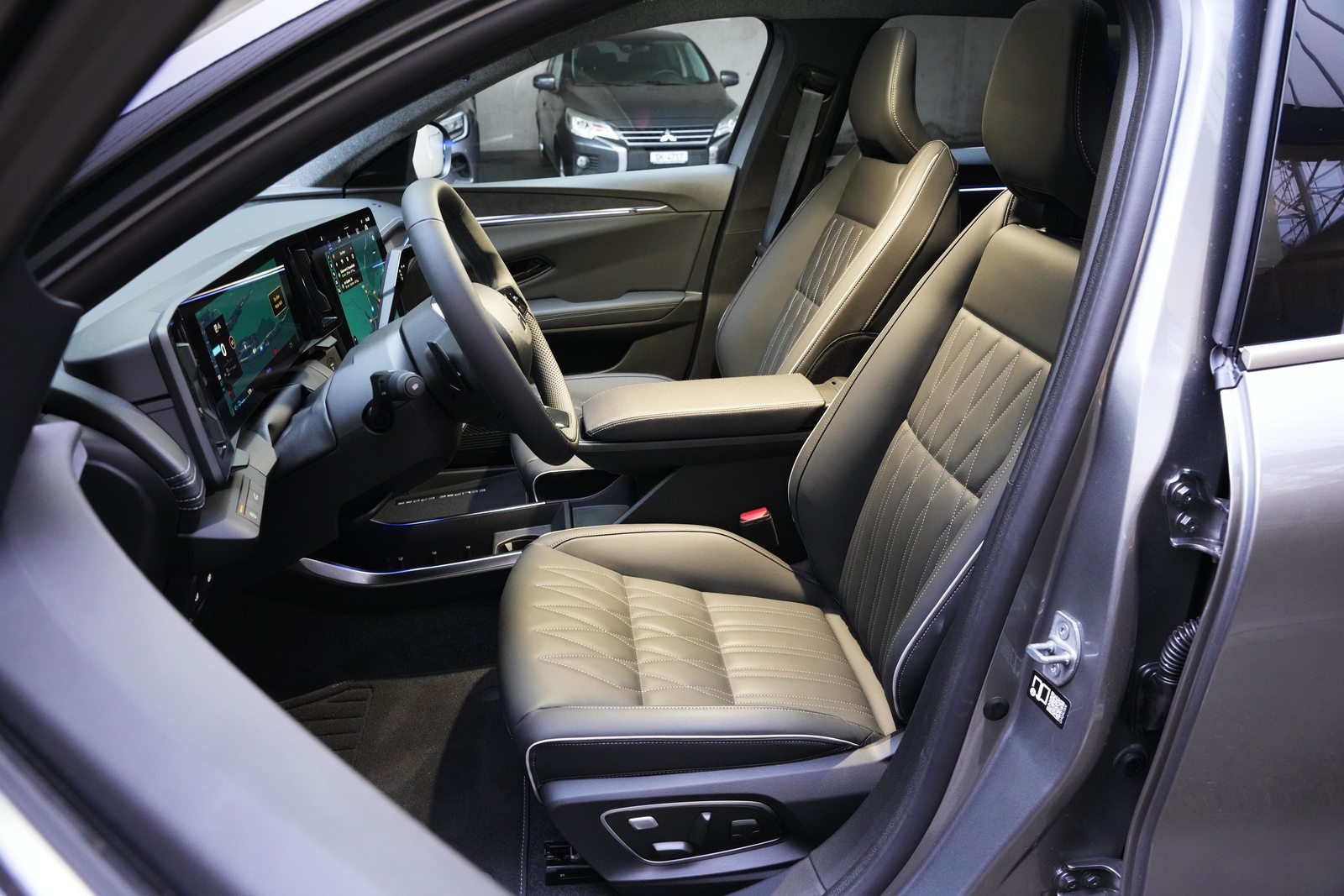 MITSUBISHI Eclipse Cross Instyle, Électrique, Voiture nouvelle, Automatique - 7