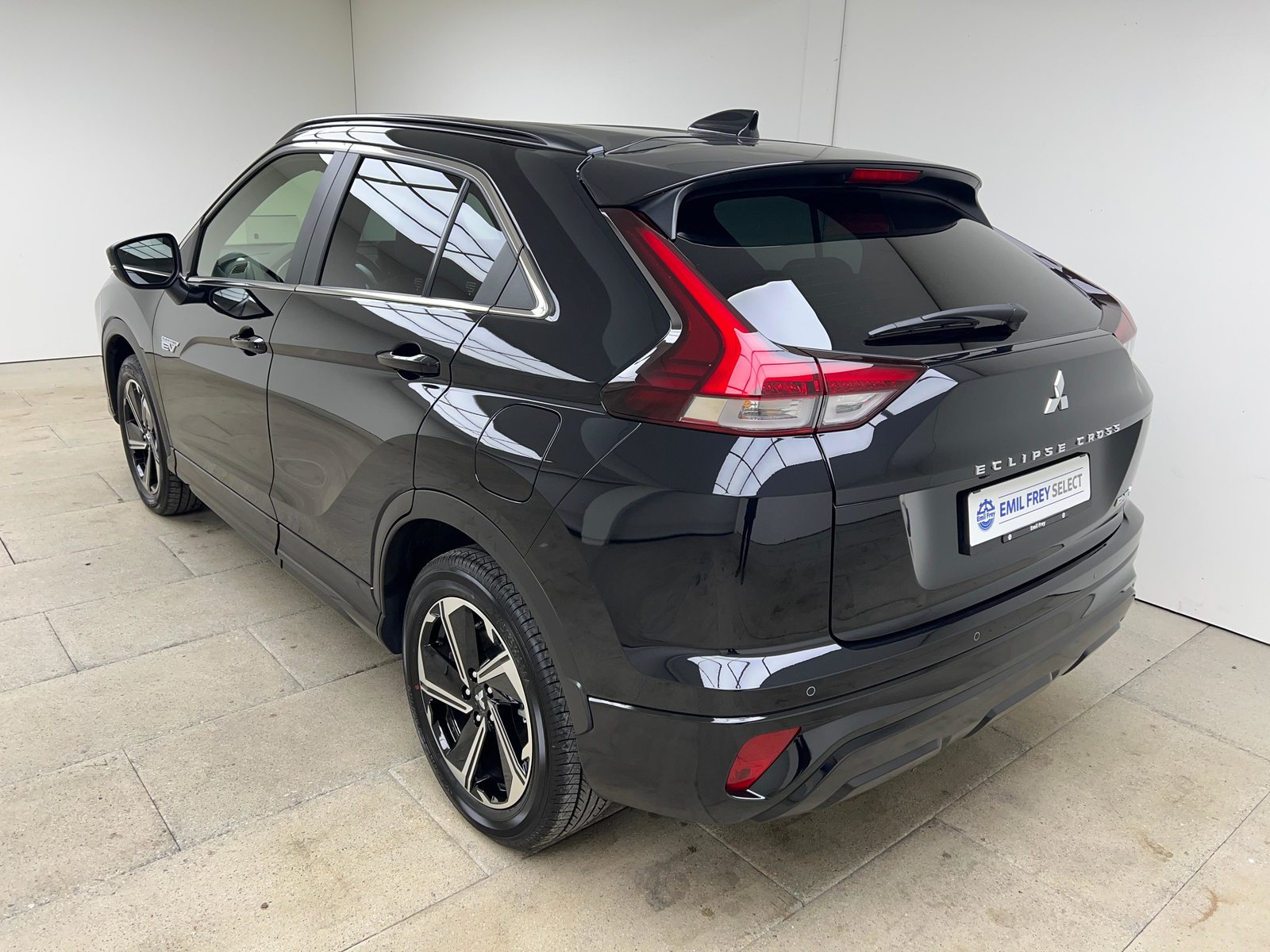 MITSUBISHI Eclipse Cross 2.4 PHEV Intense 4x4 / ab 3,99% Leasing bei Ab, Hybride Rechargeable Essence/Électricité, Occasion / Utilisé, Automatique - 4