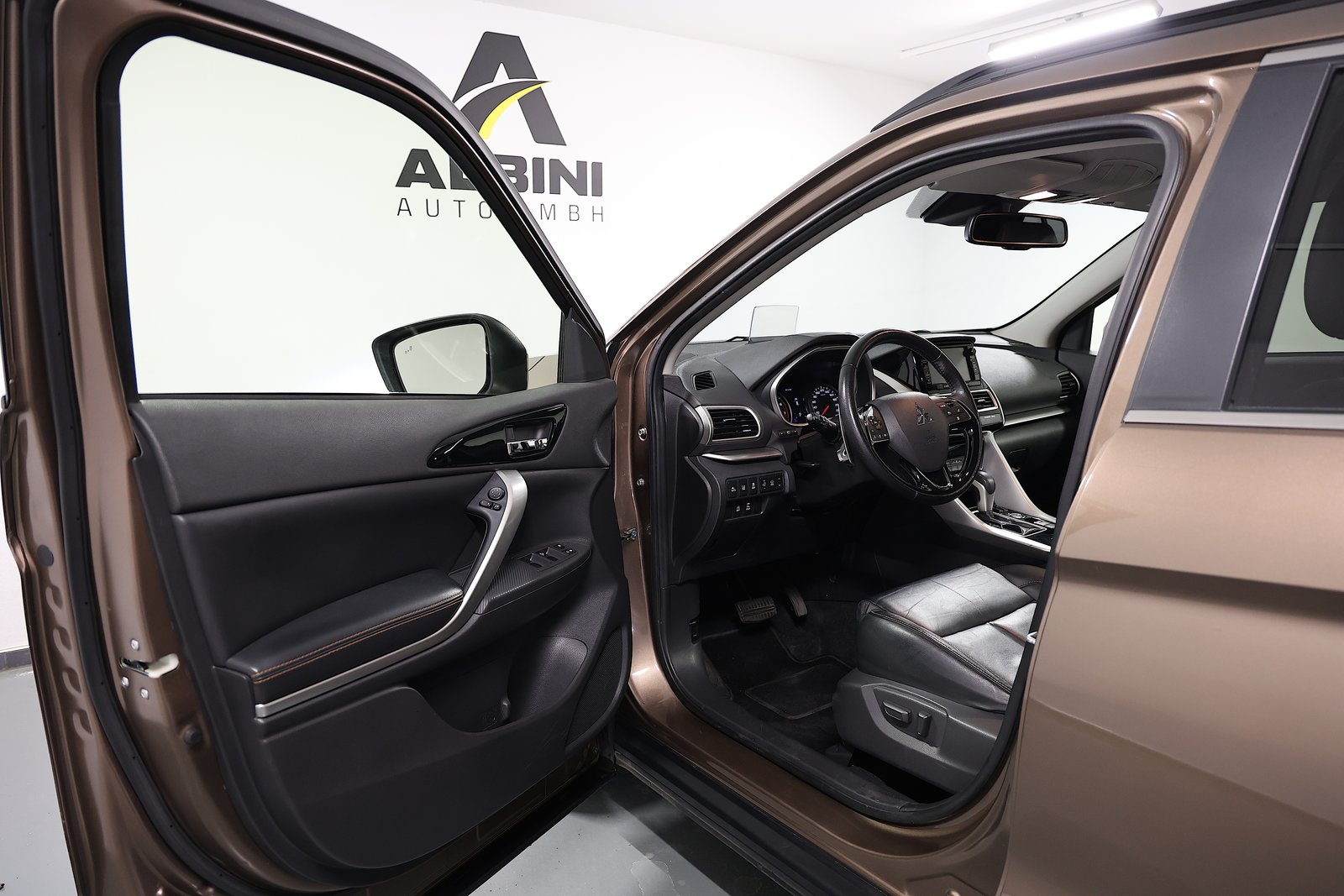 MITSUBISHI Eclipse Cross 1.5 T-Mivec Diamond 4WD CVT, Essence, Occasion / Utilisé, Automatique - 5