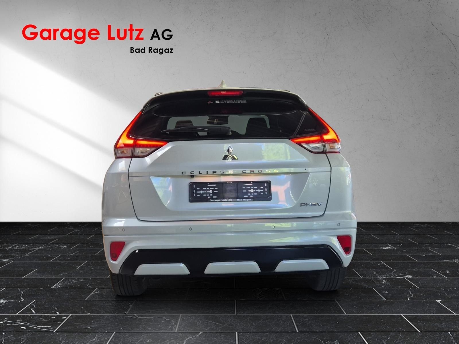 MITSUBISHI Eclipse Cross 2.4 PHEV Intense 4x4, Plug-in-Hybrid Petrol/Electric, Second hand / Used, Automatic - 5