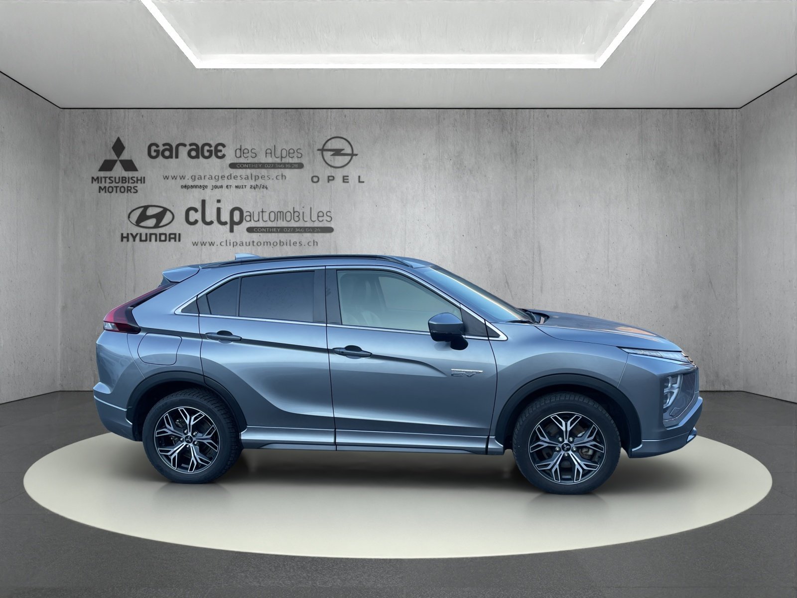 MITSUBISHI Eclipse Cross 2.4 PHEV Instyle 4x4, Plug-in-Hybrid Benzin/Elektro, Occasion / Gebraucht, Automatik - 7