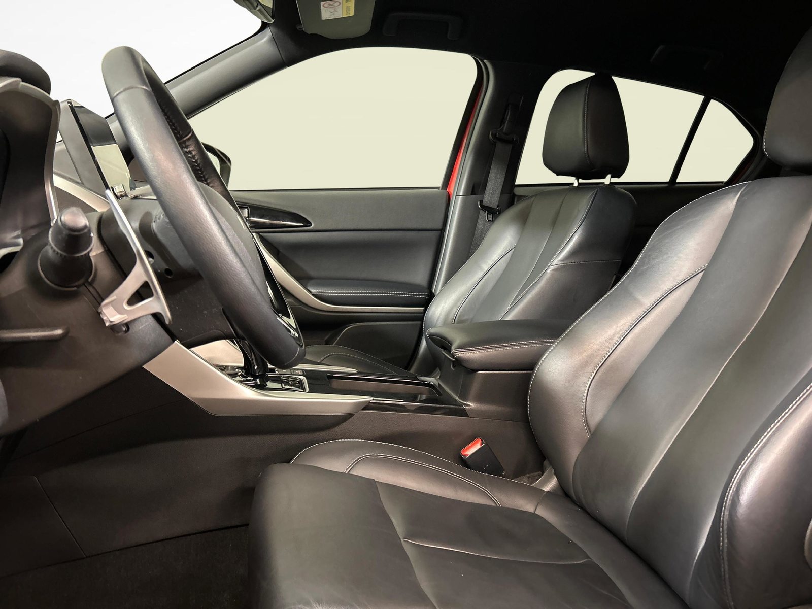 MITSUBISHI Eclipse Cross 2.4 PHEV Instyle 4x4, Plug-in-Hybrid Petrol/Electric, Second hand / Used, Automatic - 3