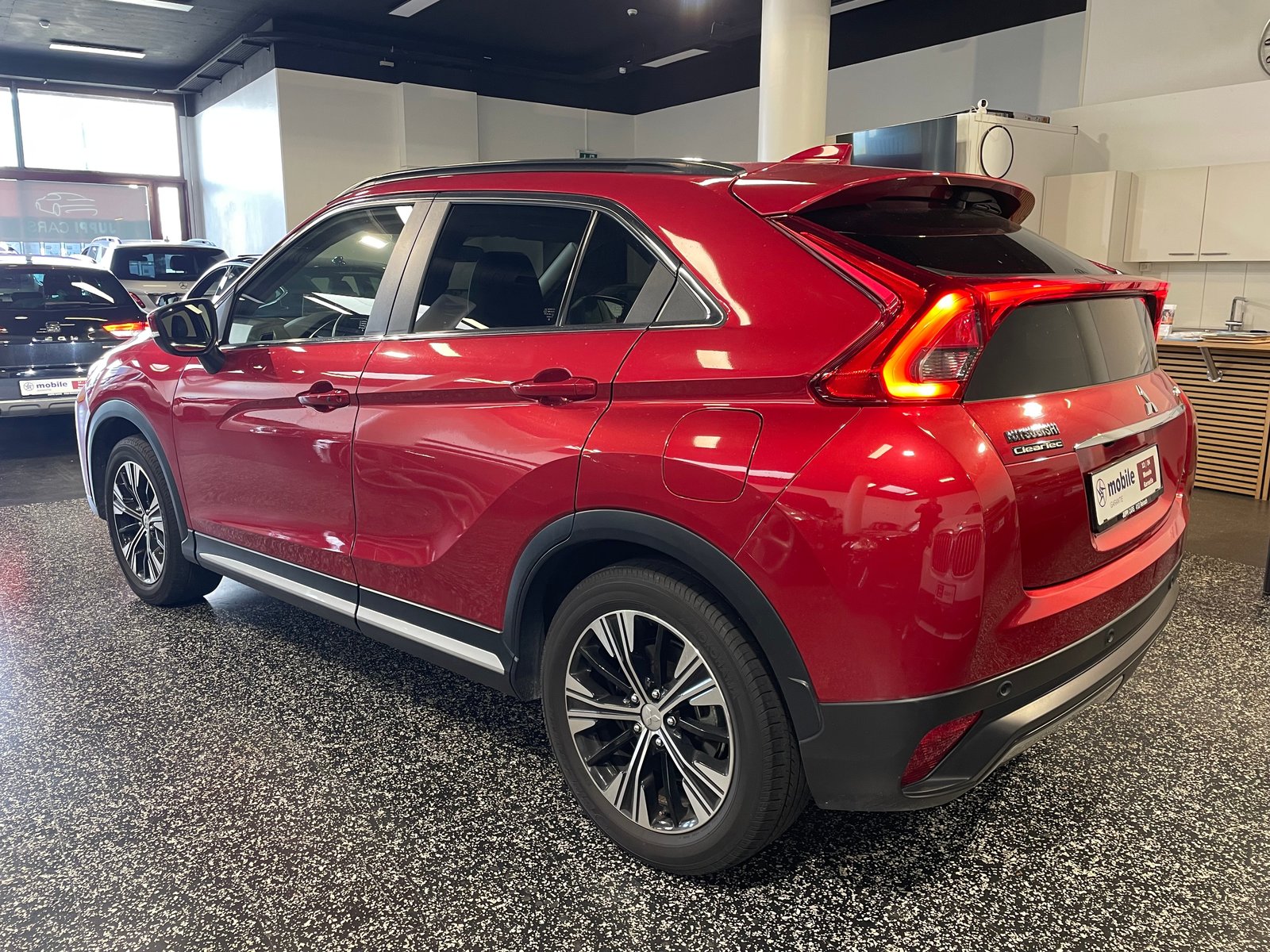 MITSUBISHI Eclipse Cross 1.5 T-Mivec Diamond 4WD CVT, Petrol, Second hand / Used, Automatic - 3